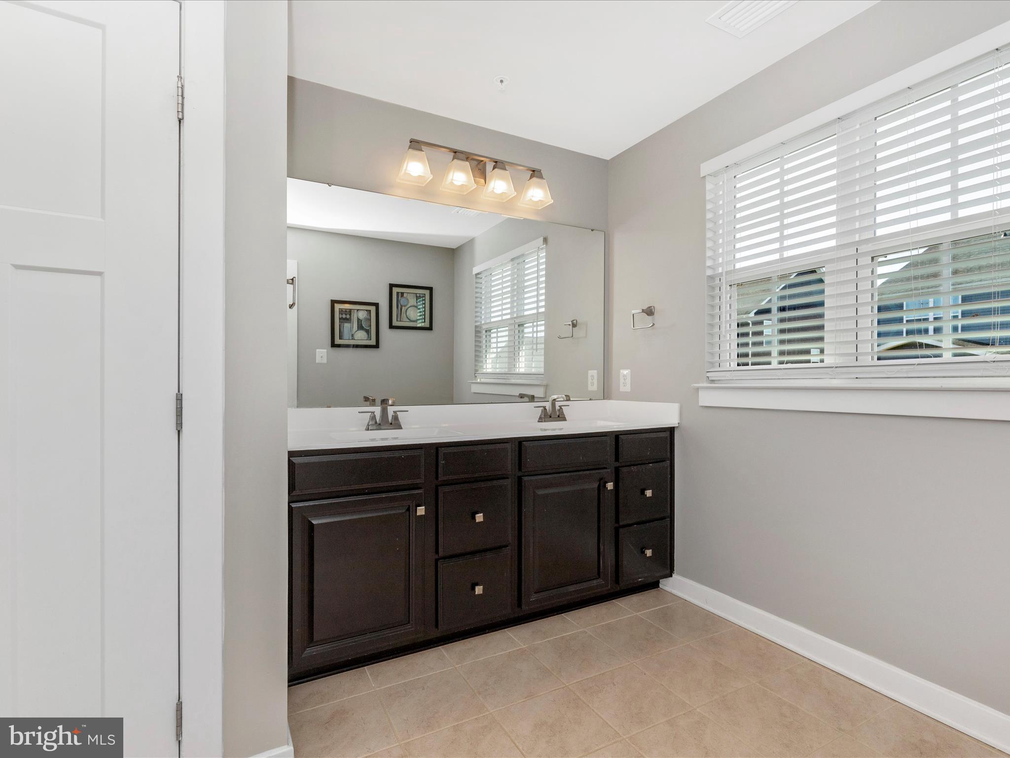212 Ingalls Dr