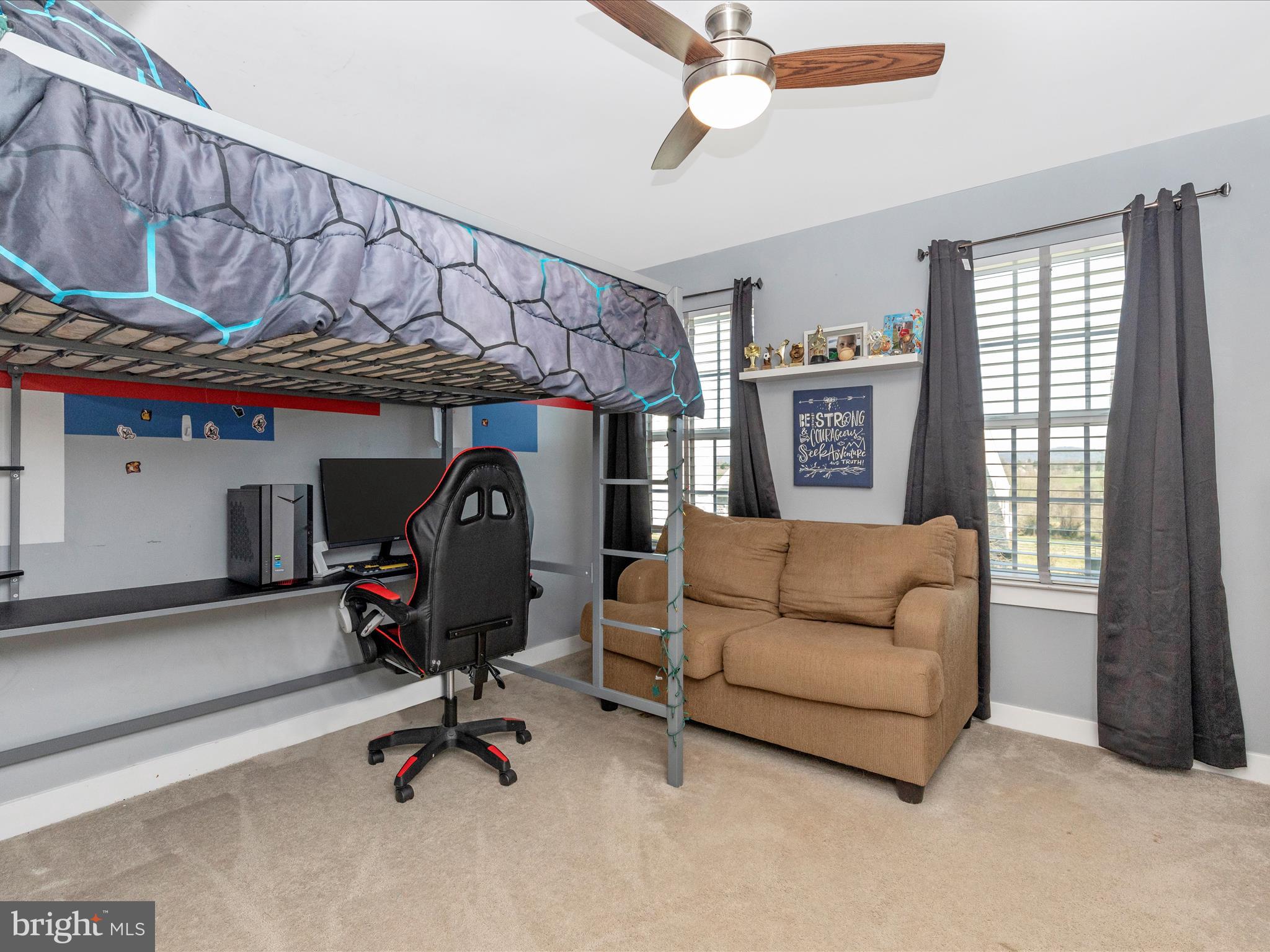 212 Ingalls Dr