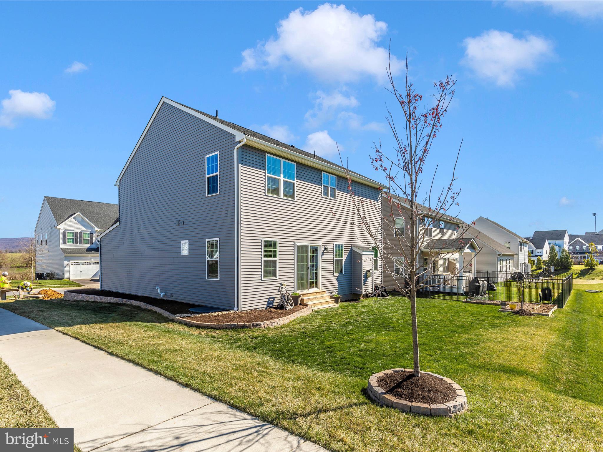 212 Ingalls Dr