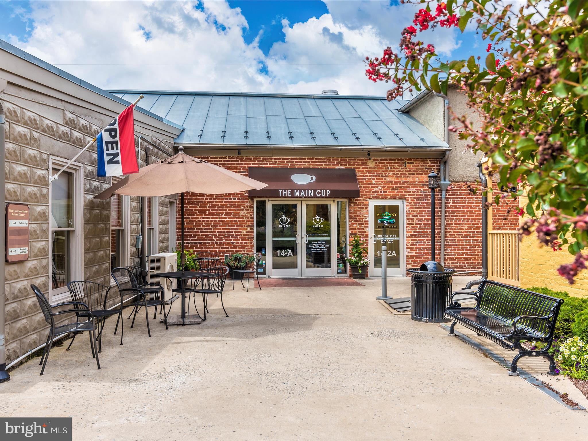 212 Ingalls Dr