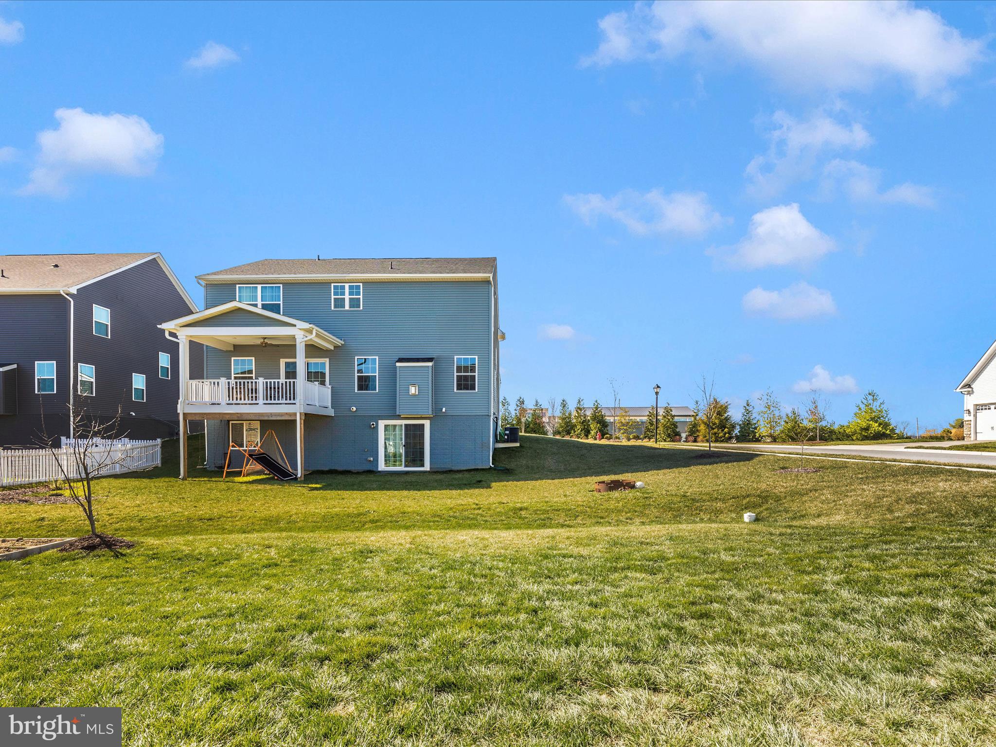 212 Ingalls Dr