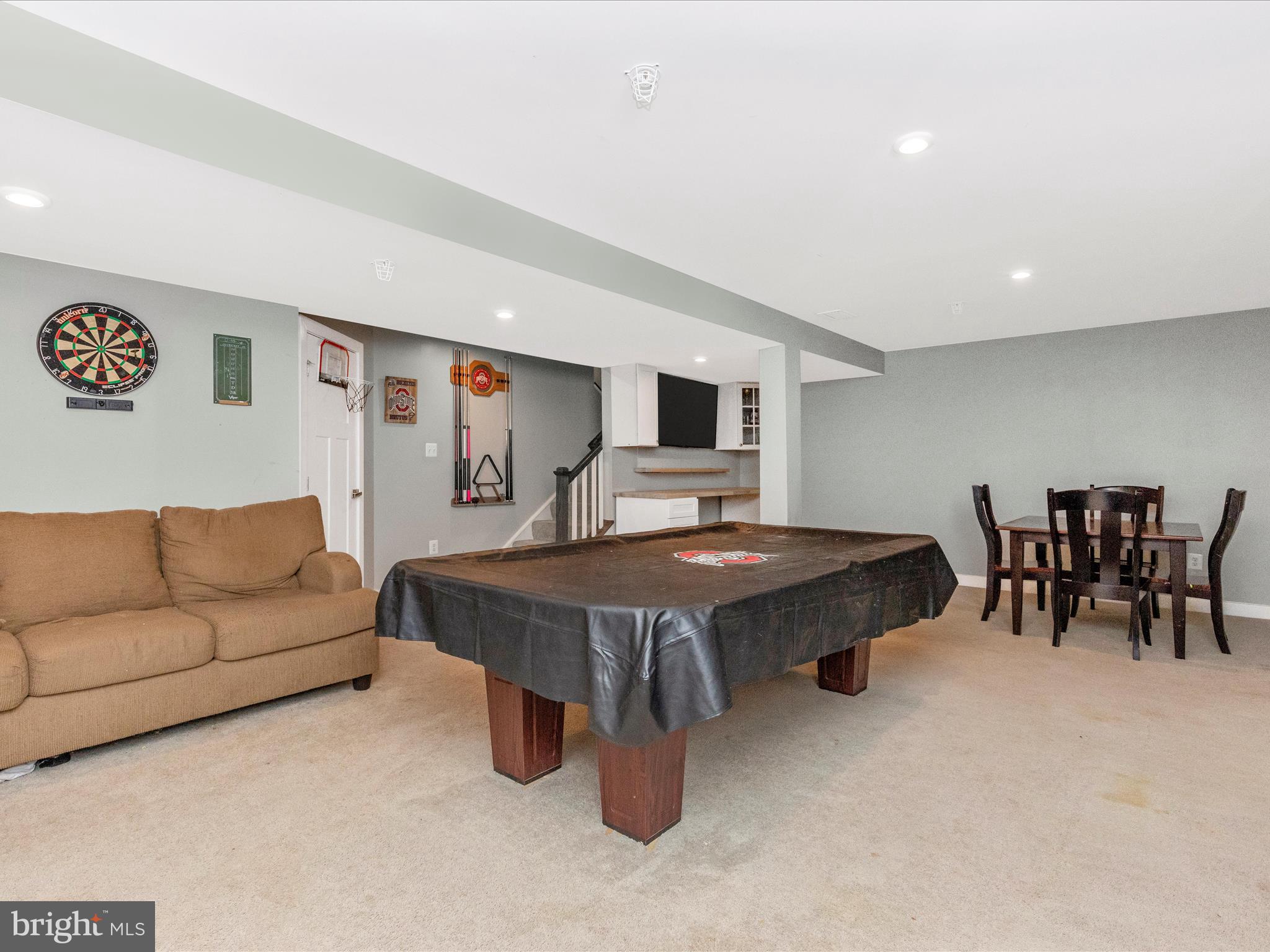 212 Ingalls Dr