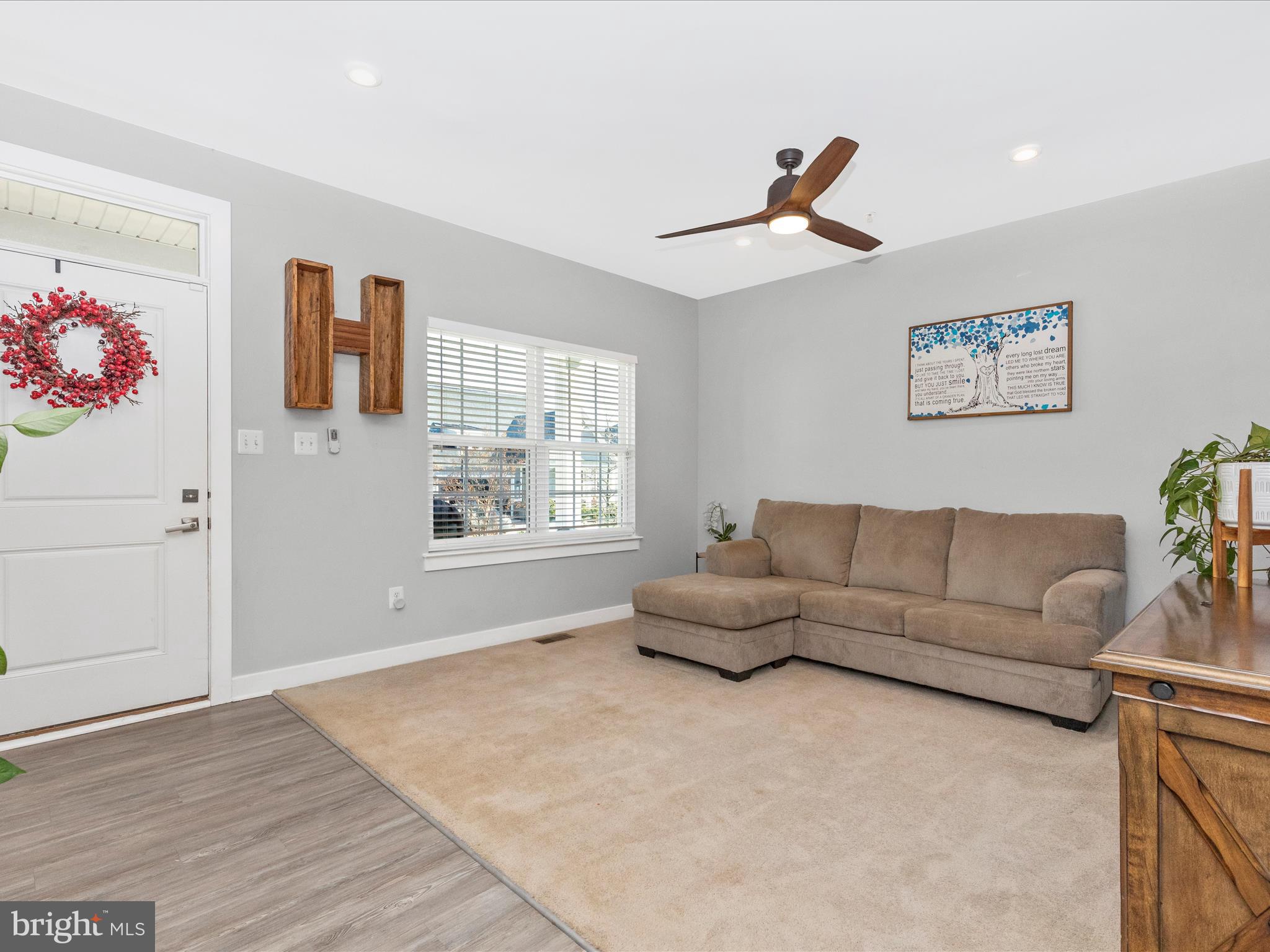 212 Ingalls Dr