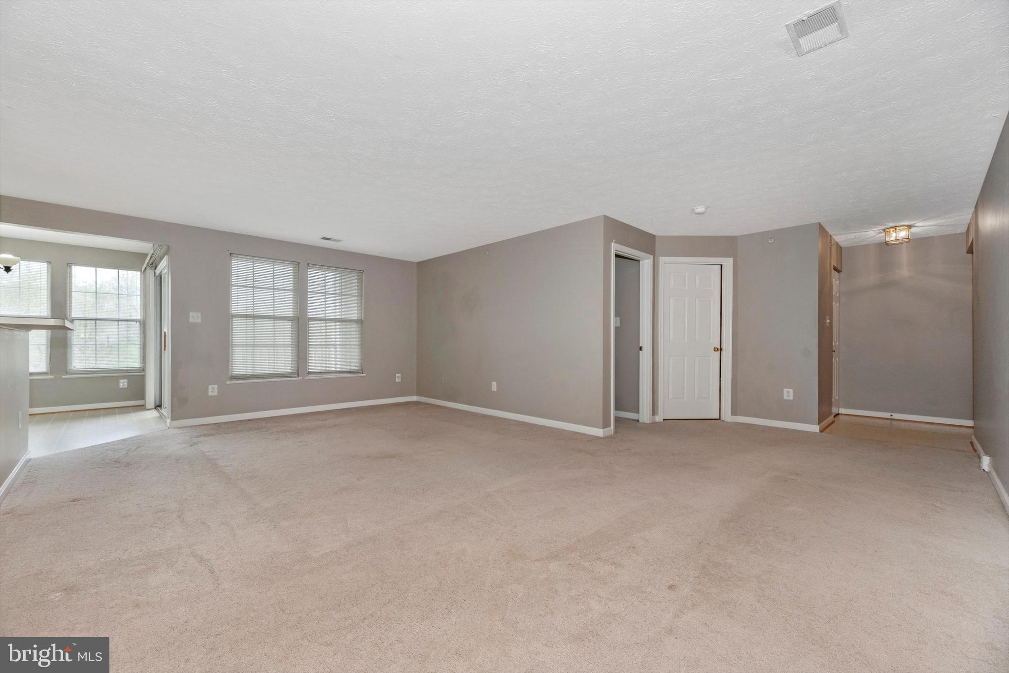 903 Blue Leaf Ct #6 2b
