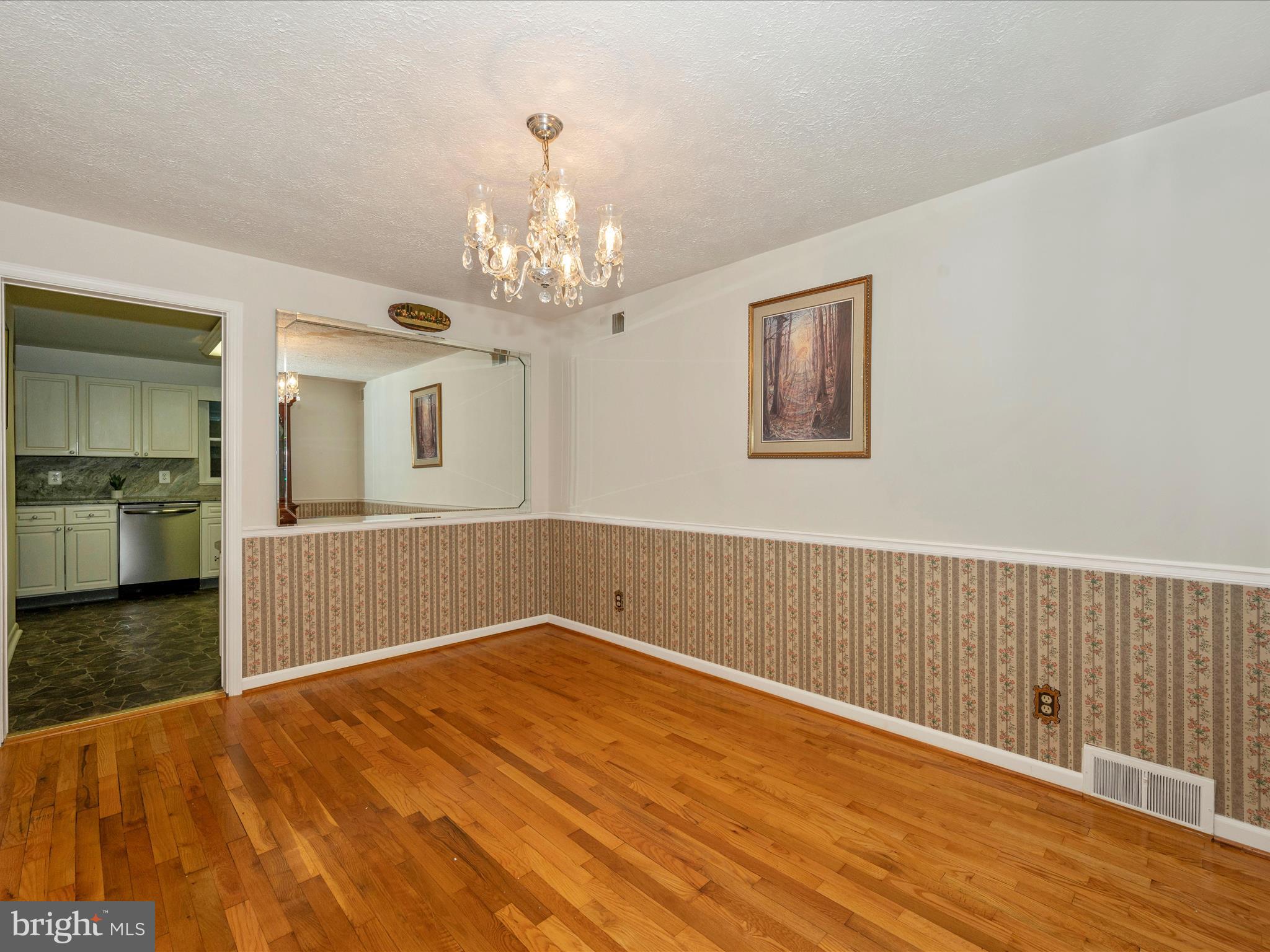 5920 Picnic Woods Rd