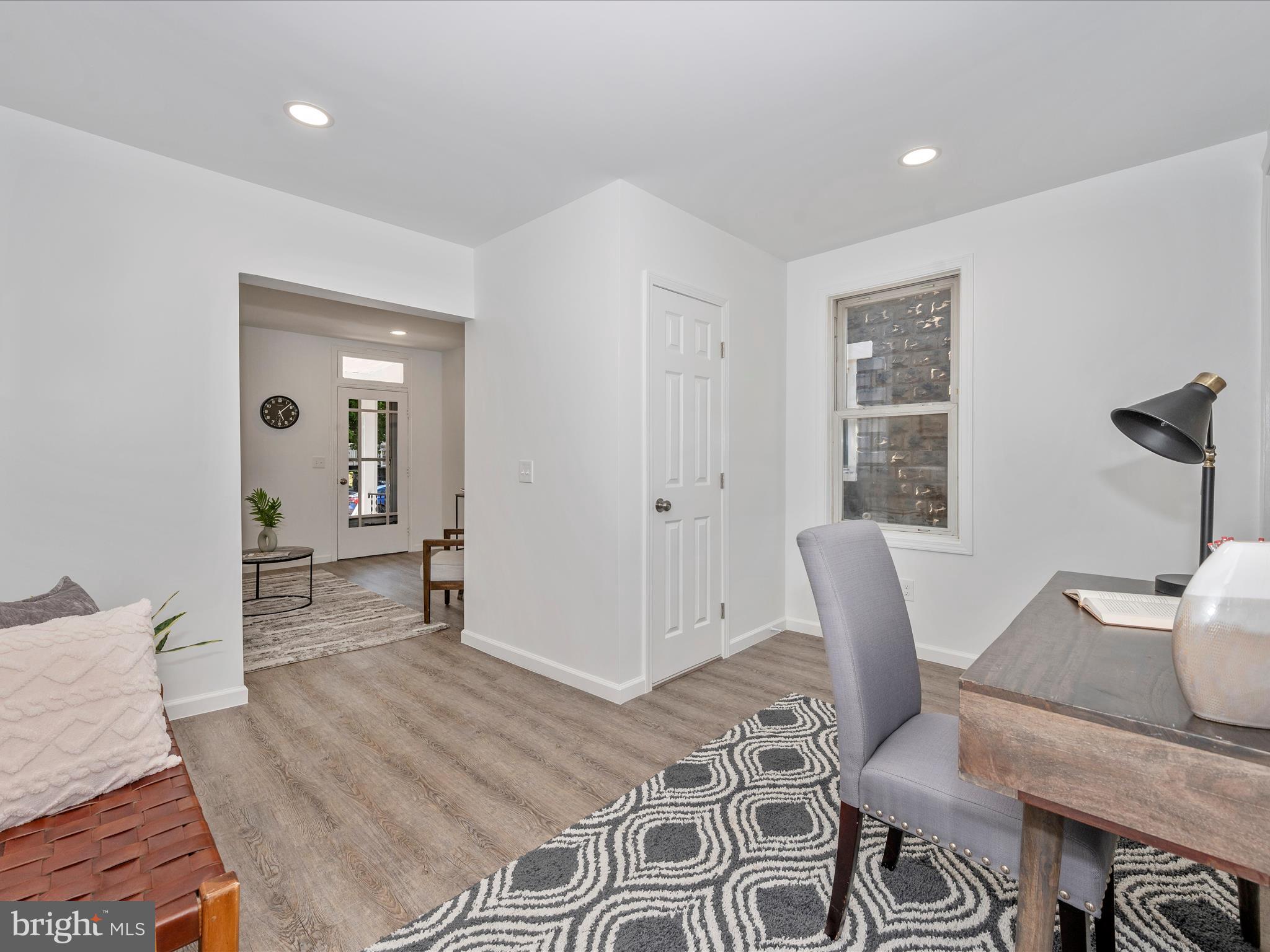 719 Motter Ave