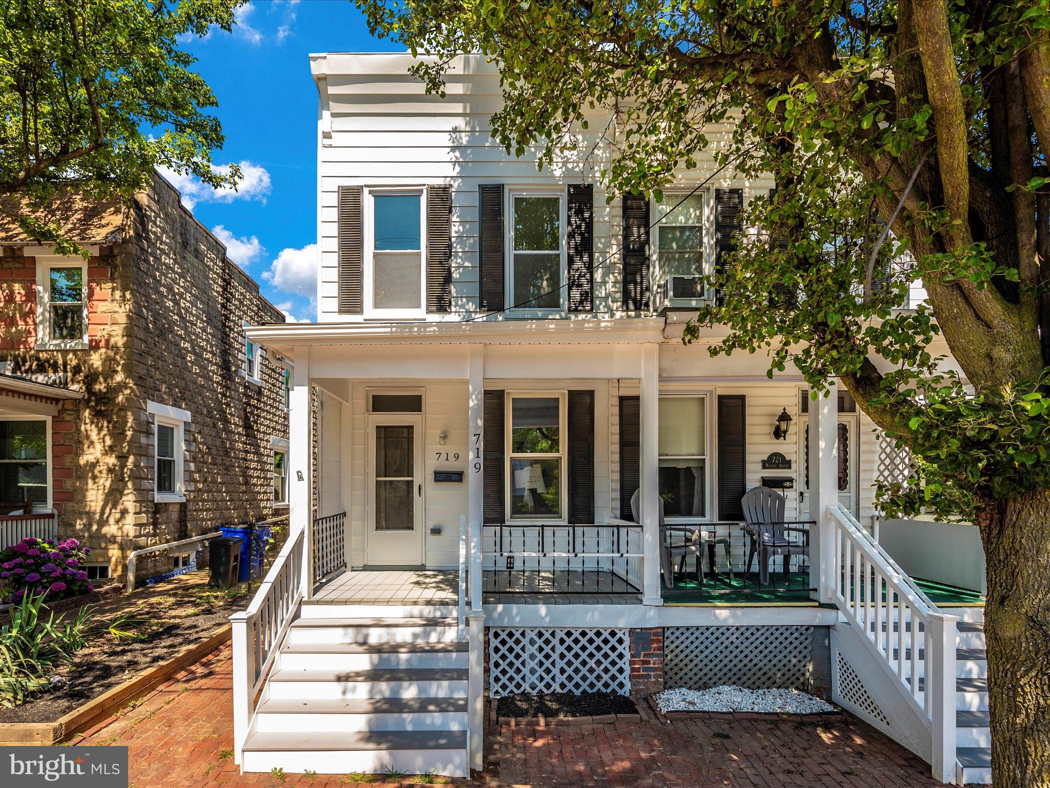 719 Motter Ave