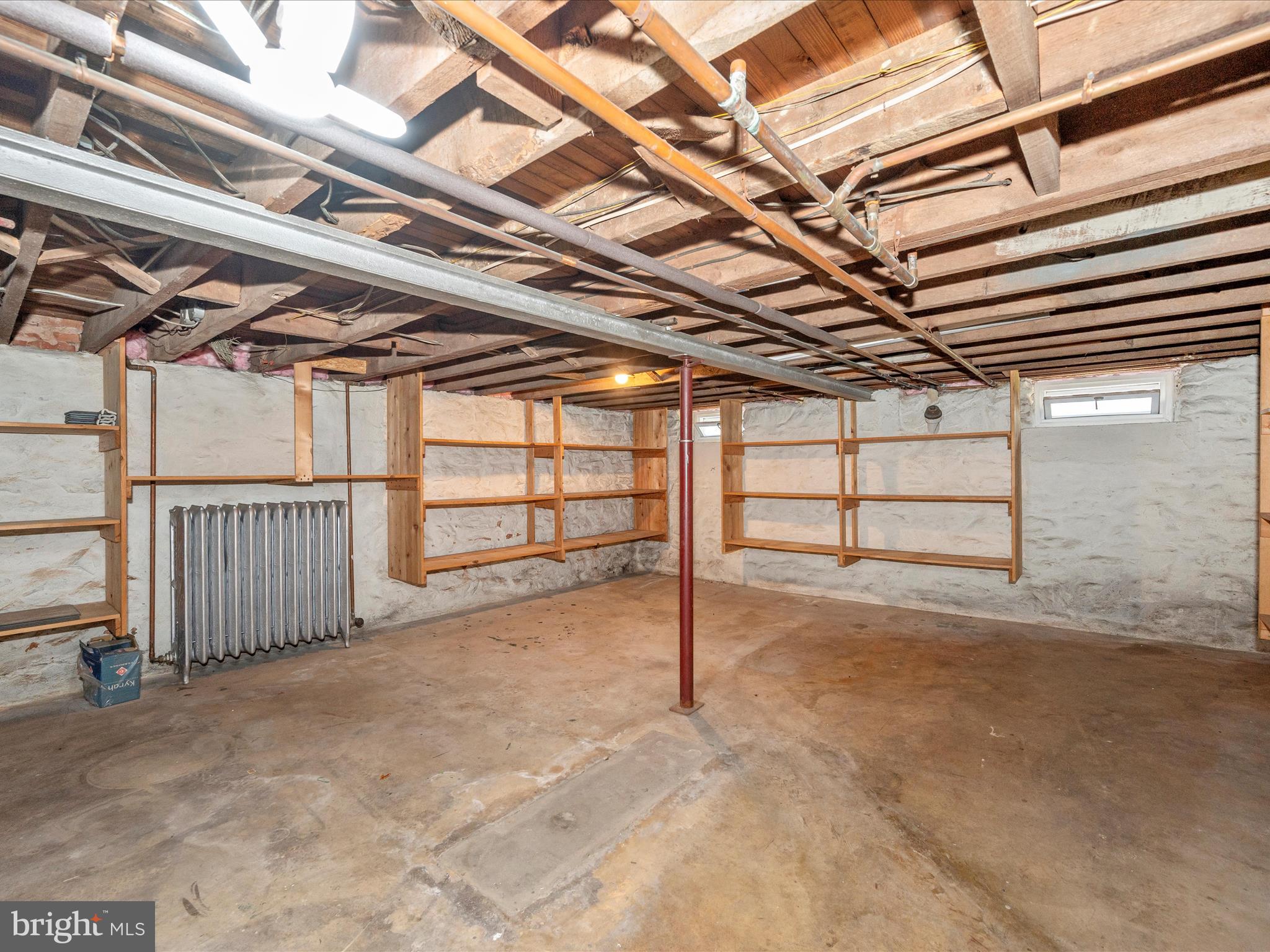 30 E George St