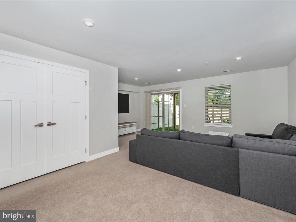 10633 Saponi Dr