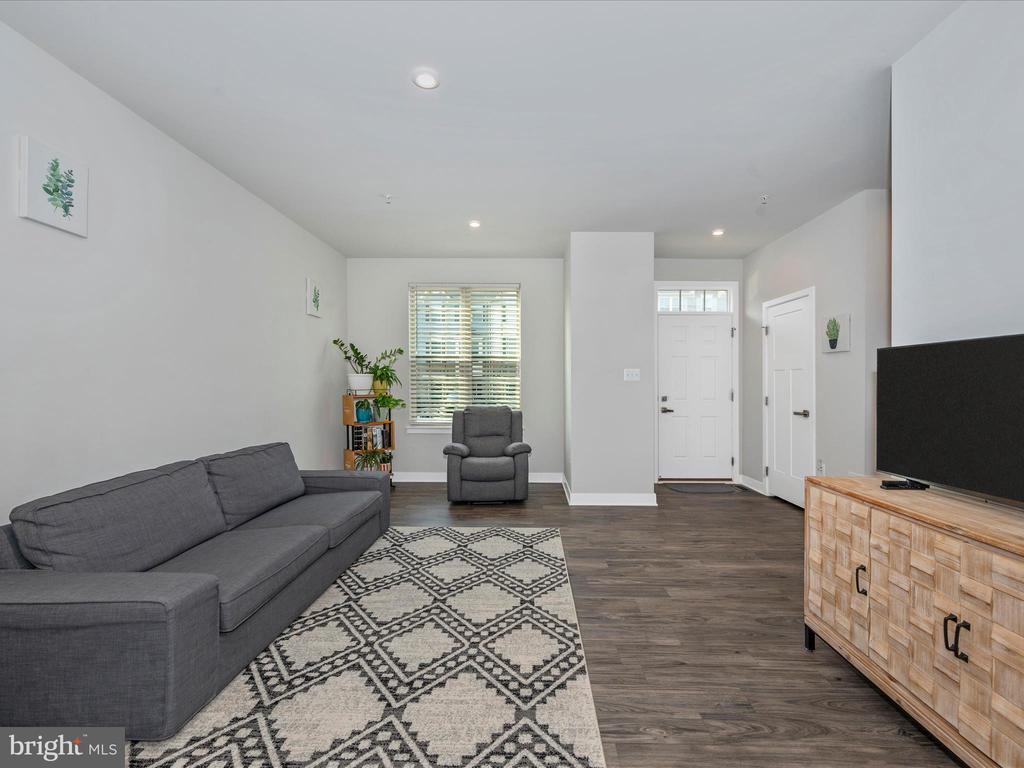 10633 Saponi Dr
