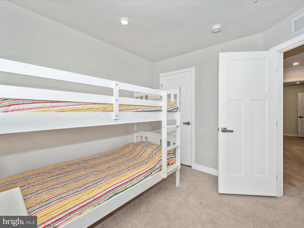 10633 Saponi Dr