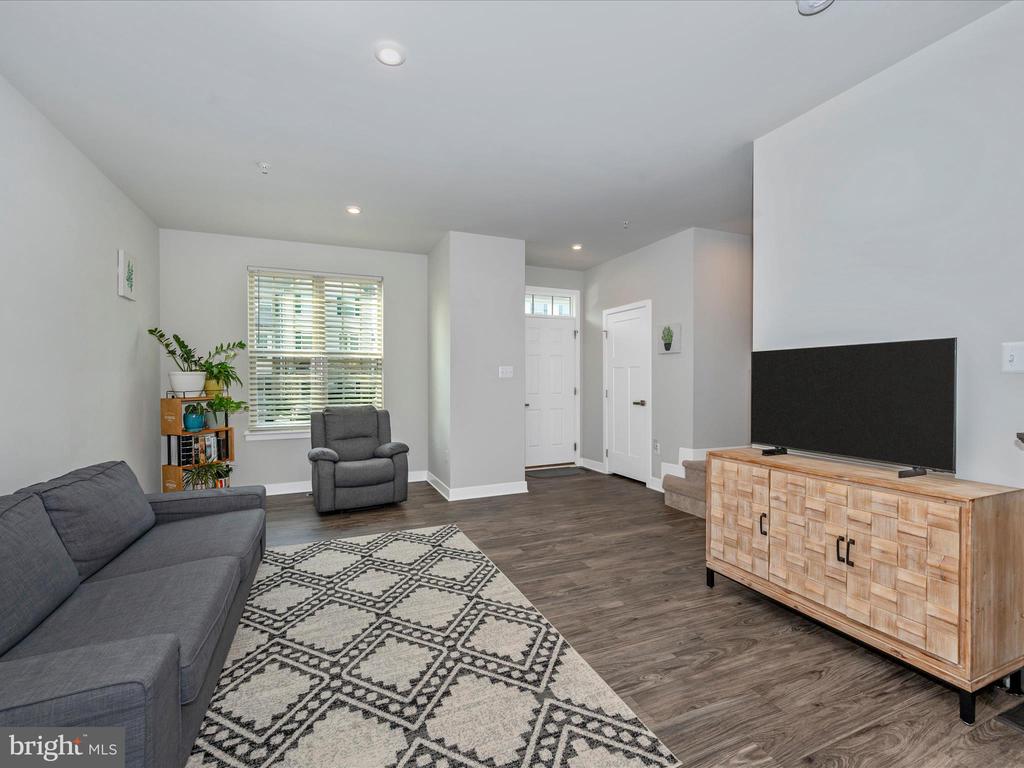 10633 Saponi Dr