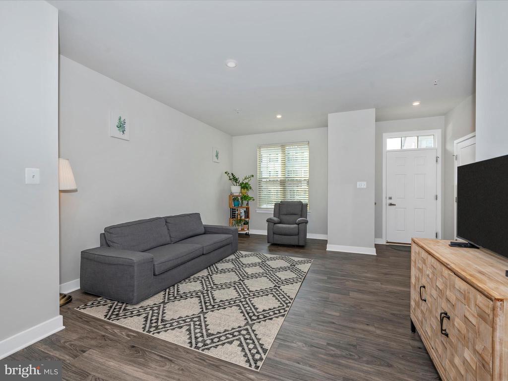 10633 Saponi Dr