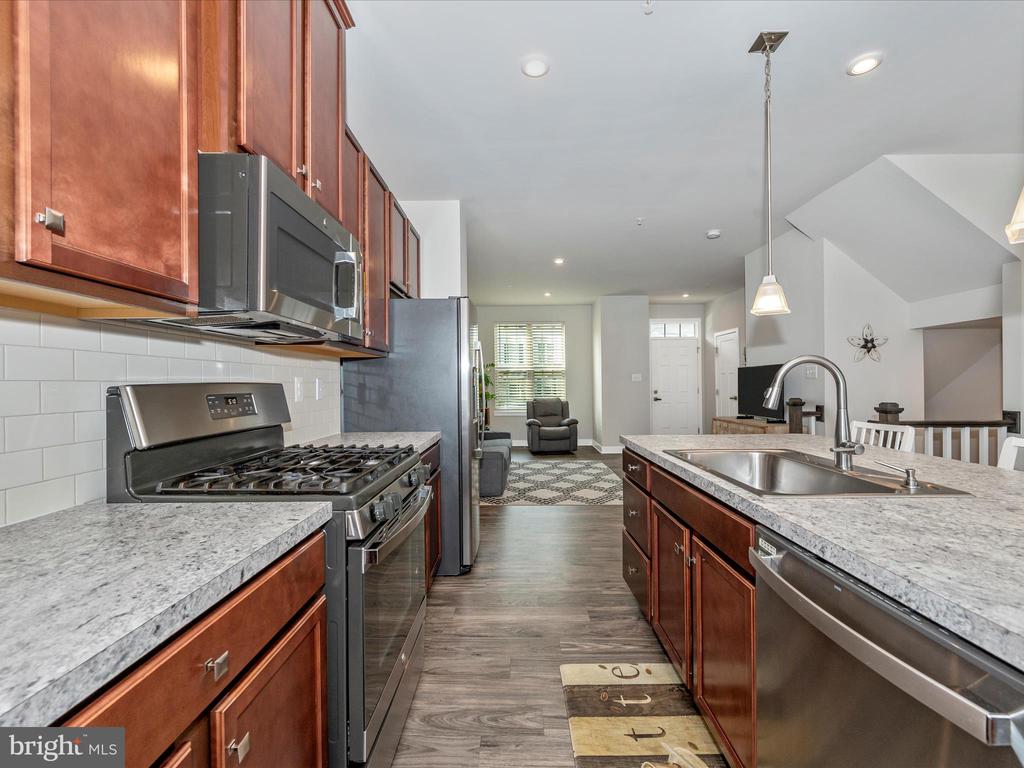 10633 Saponi Dr
