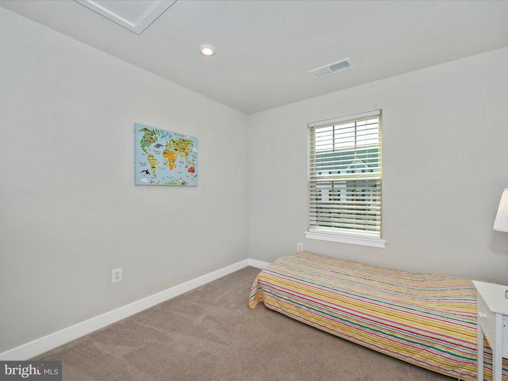 10633 Saponi Dr