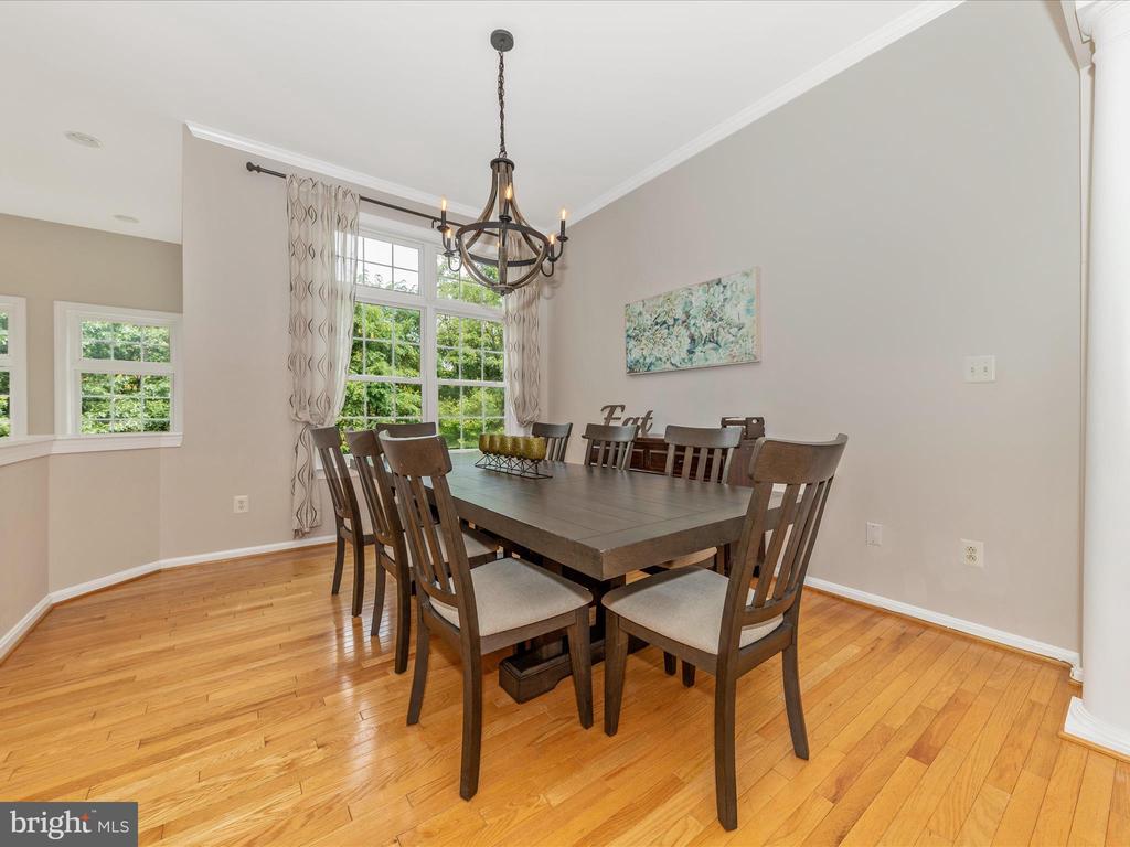 1505 Rising Ridge