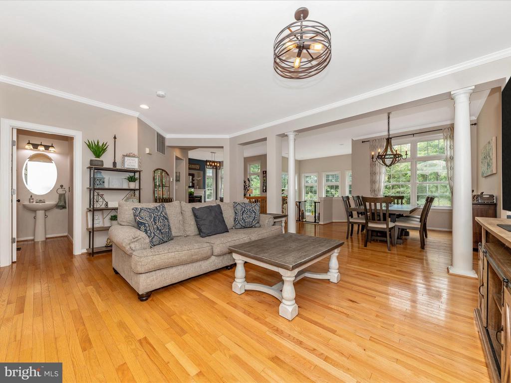 1505 Rising Ridge