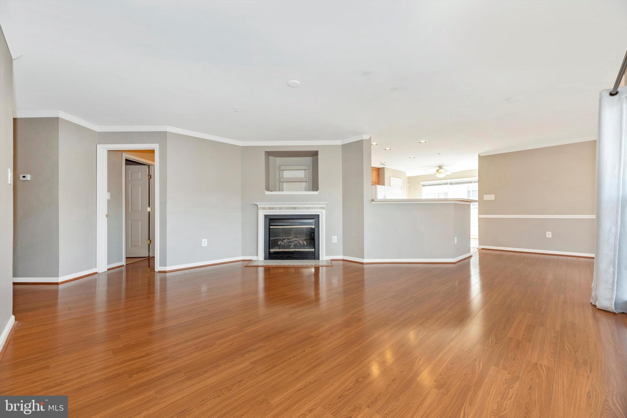 2502 Hemingway #2-2d