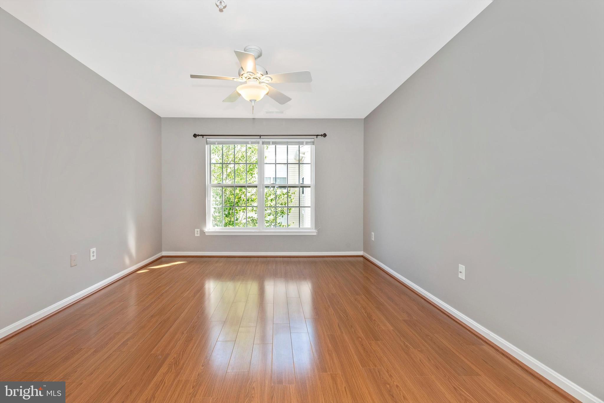 2502 Hemingway #2-2d