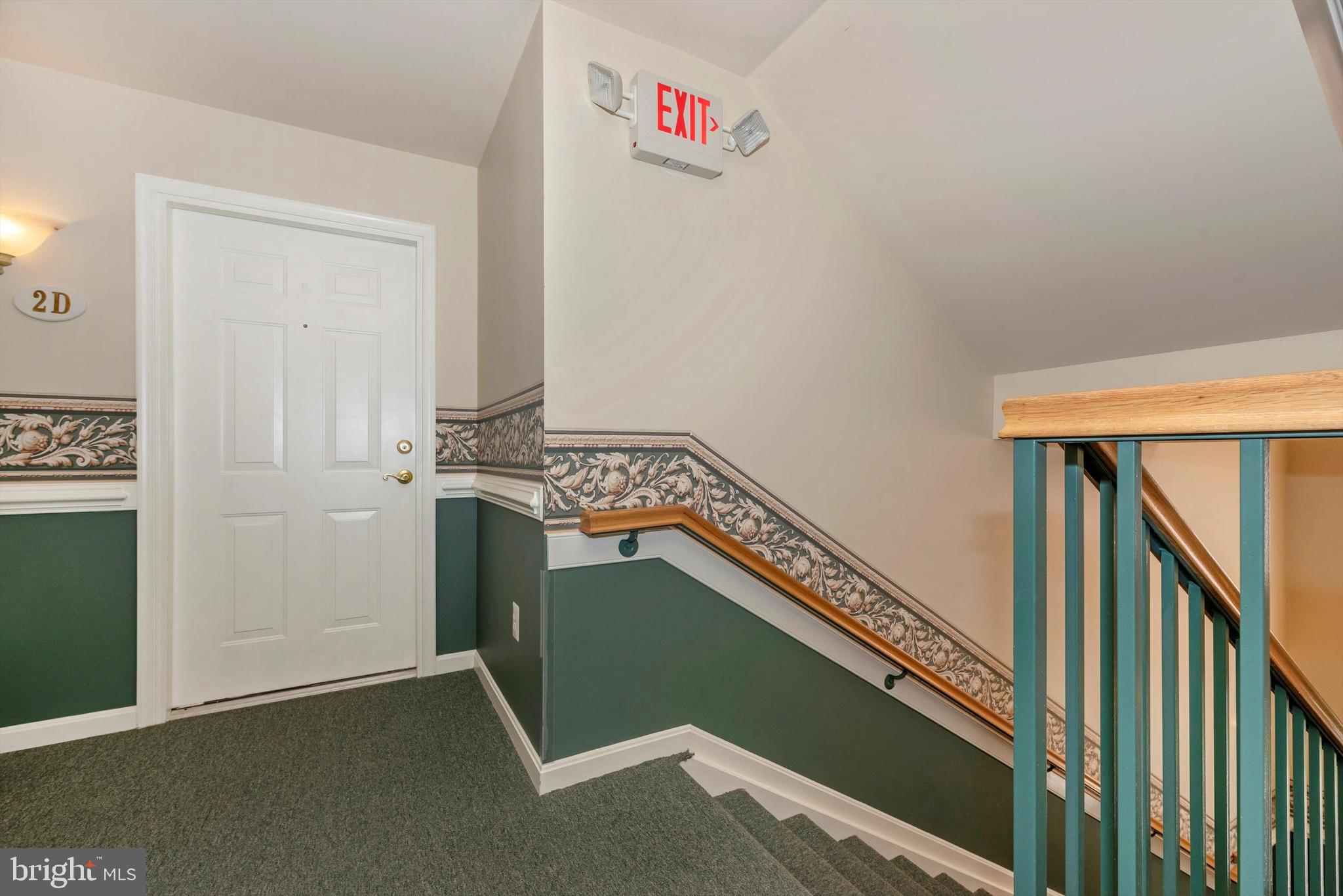 2502 Hemingway #2-2d