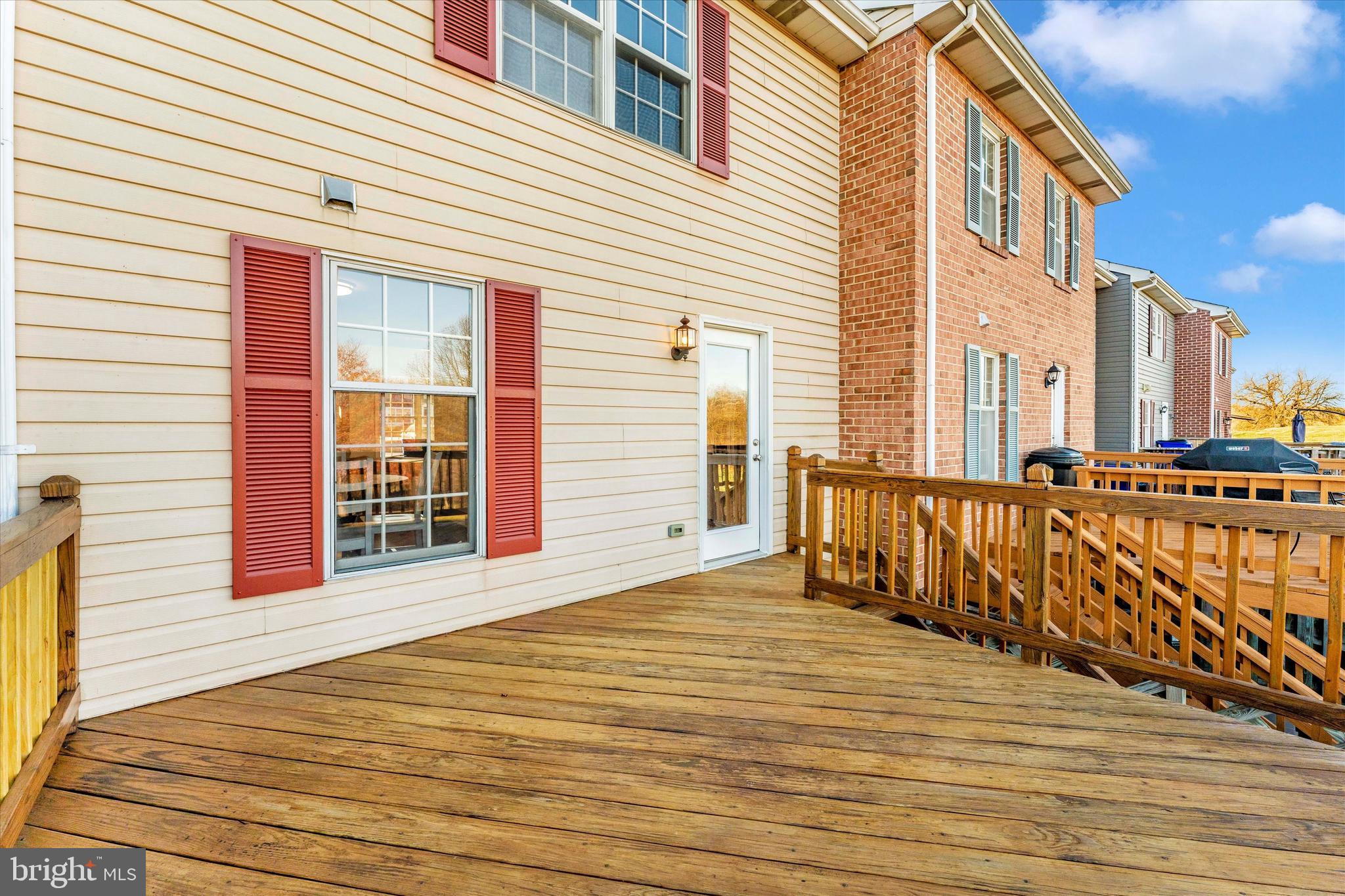 8027 Waterview Ct