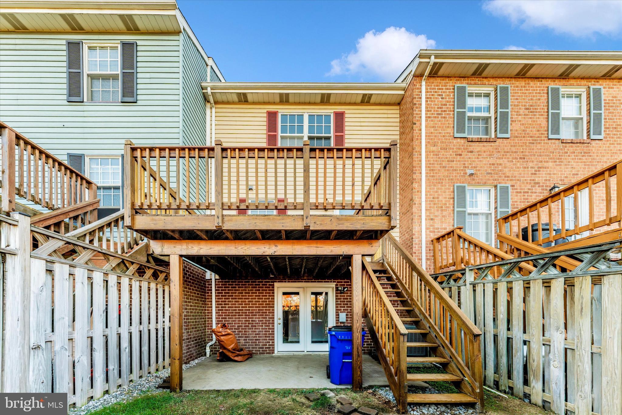 8027 Waterview Ct