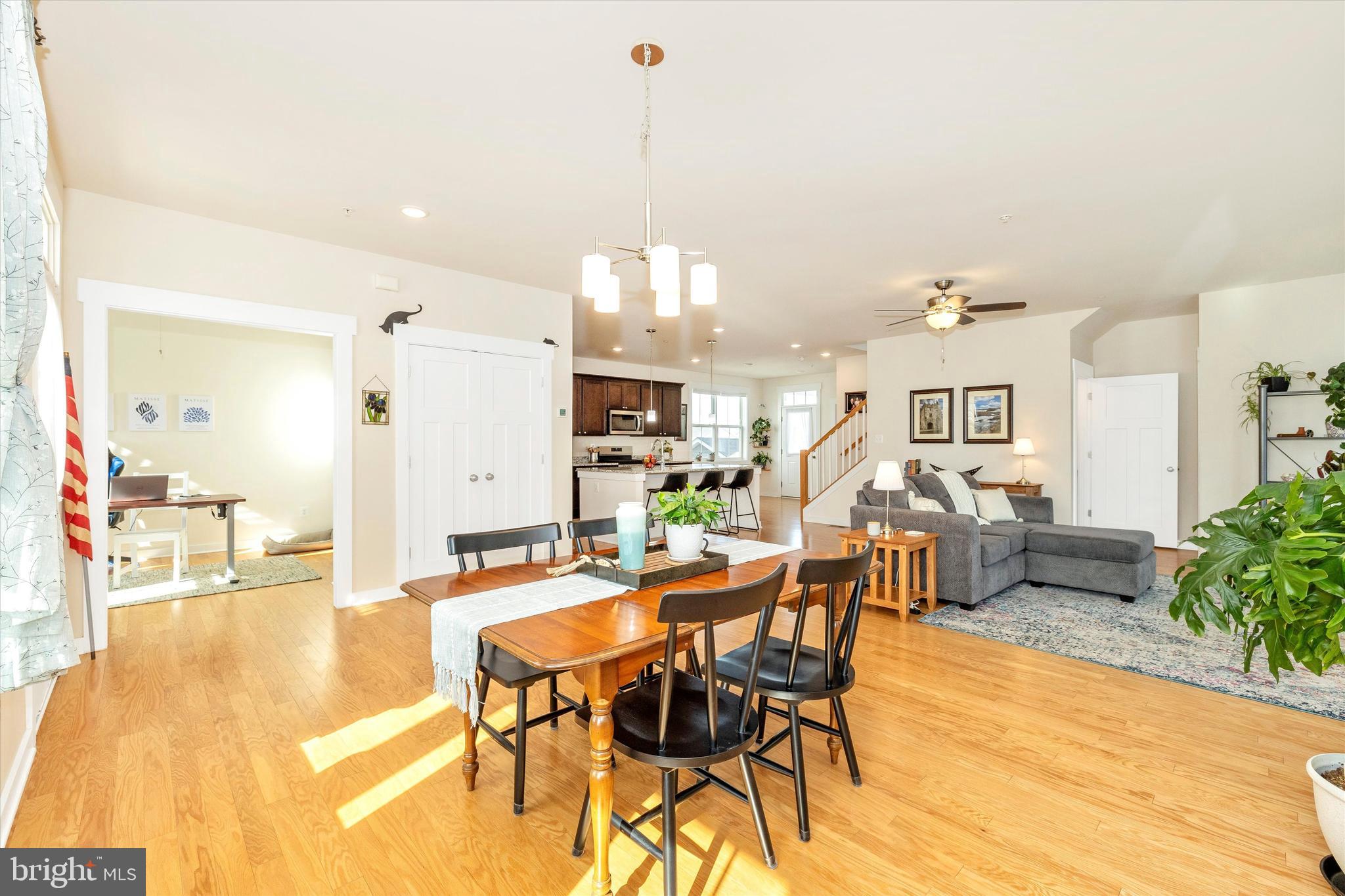 1201 Marsalis Pl