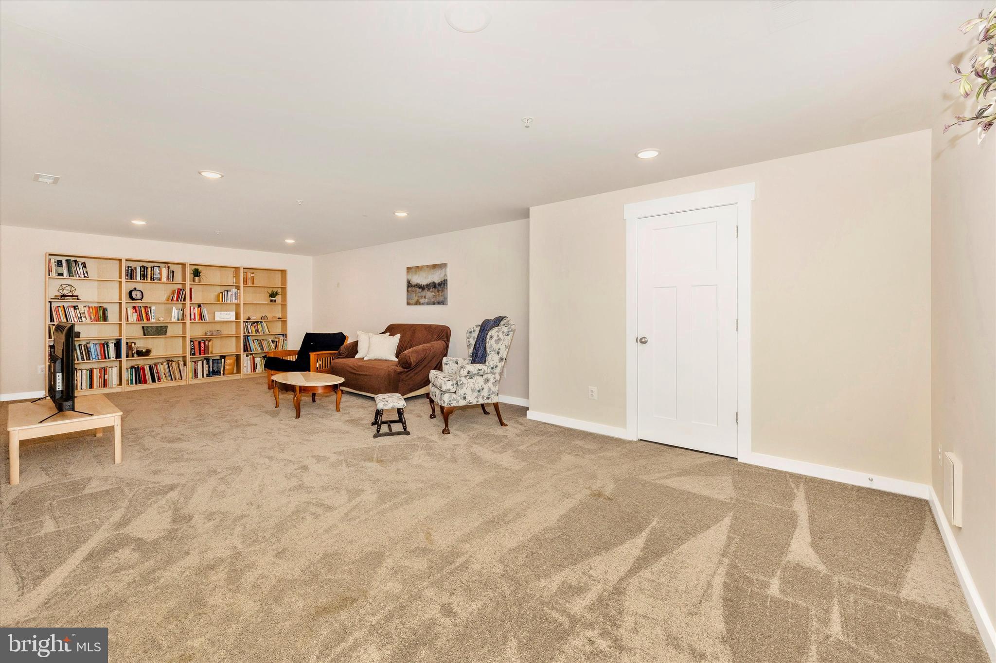 1201 Marsalis Pl