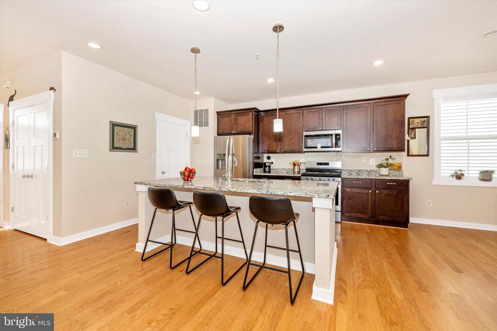 1201 Marsalis Pl