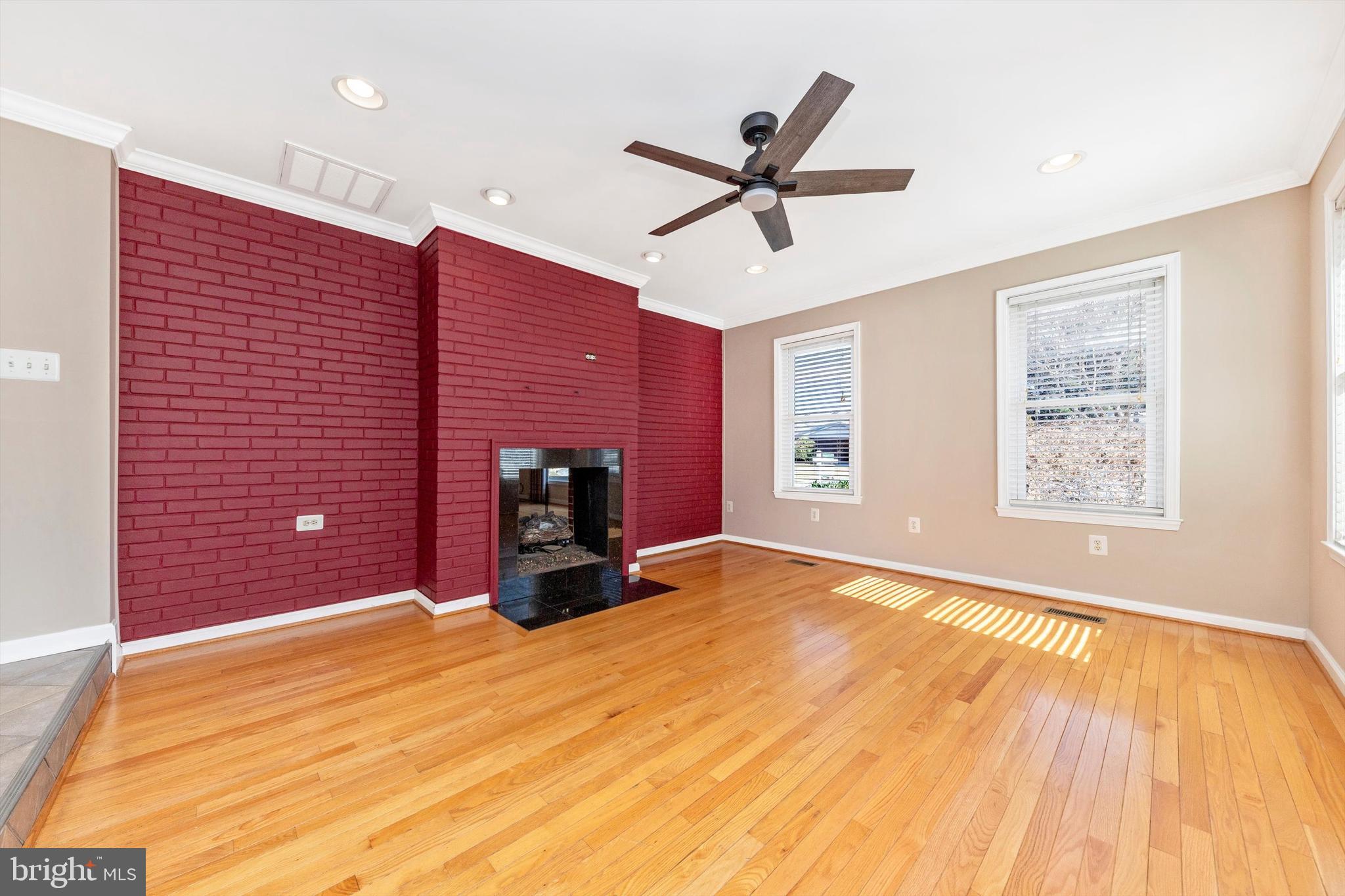 101 Fairview Ave