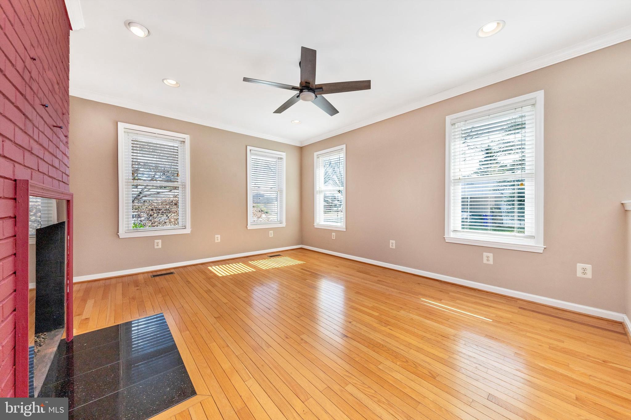 101 Fairview Ave