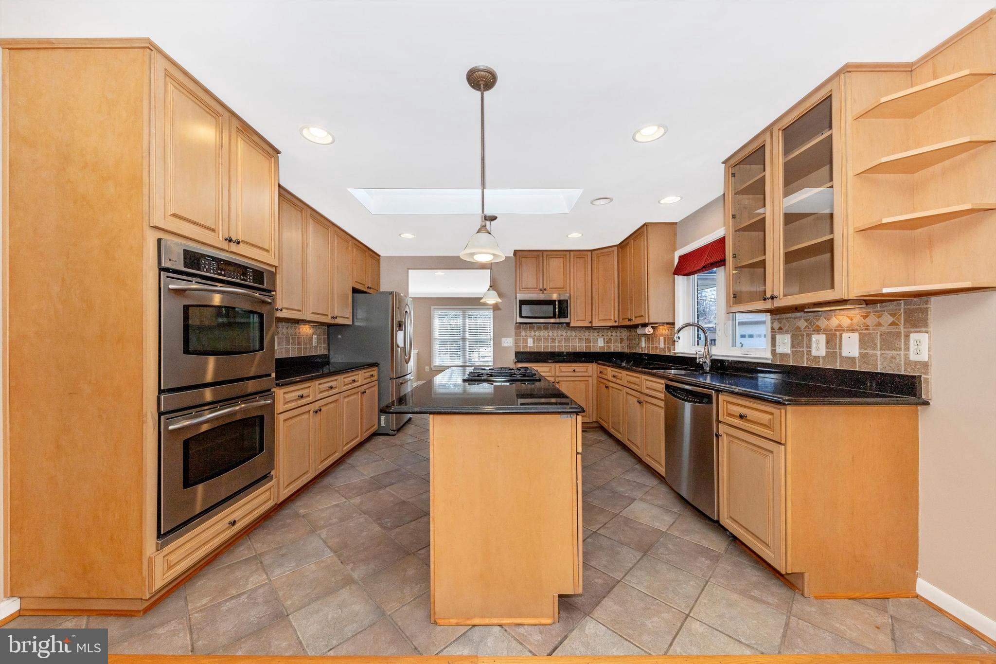 101 Fairview Ave