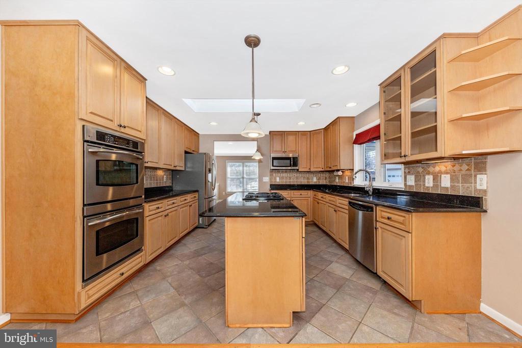 101 Fairview Ave