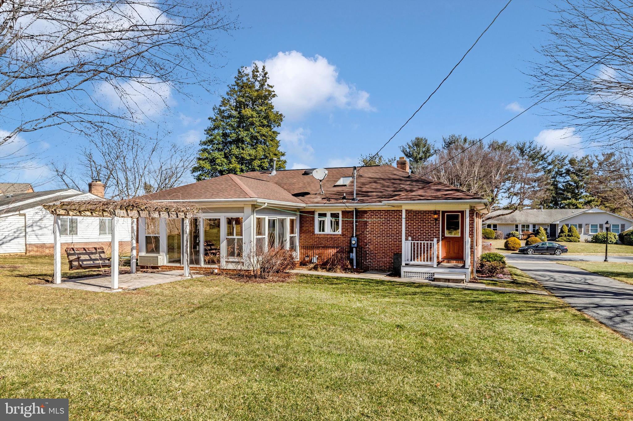 101 Fairview Ave