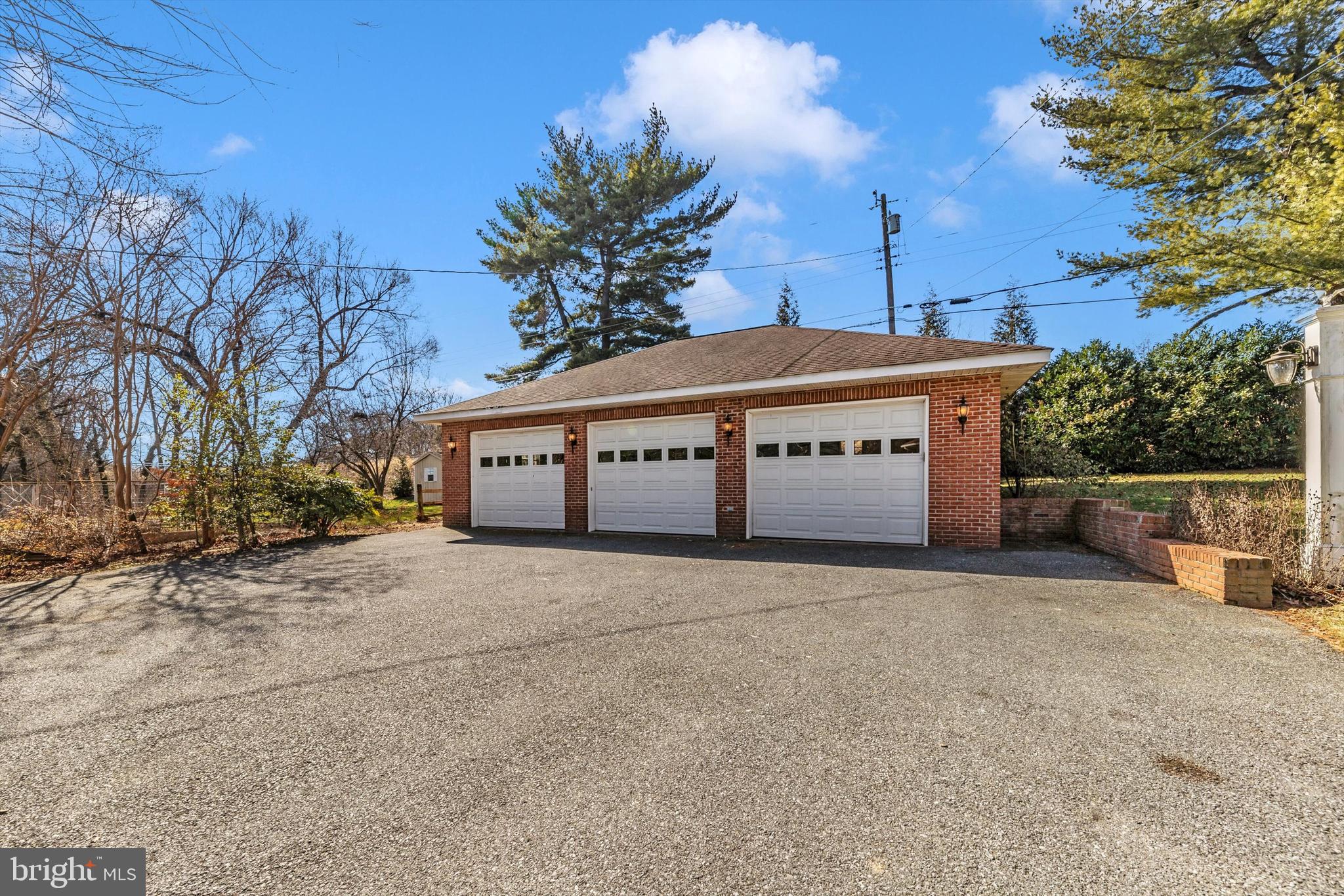 101 Fairview Ave