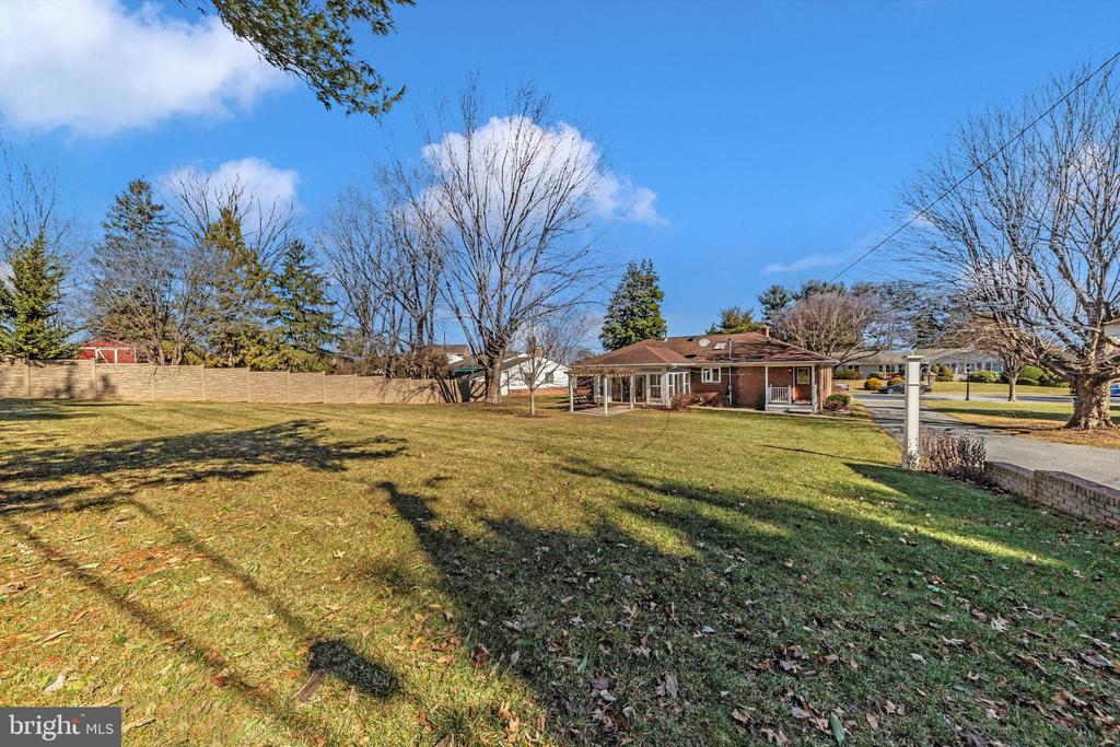 101 Fairview Ave