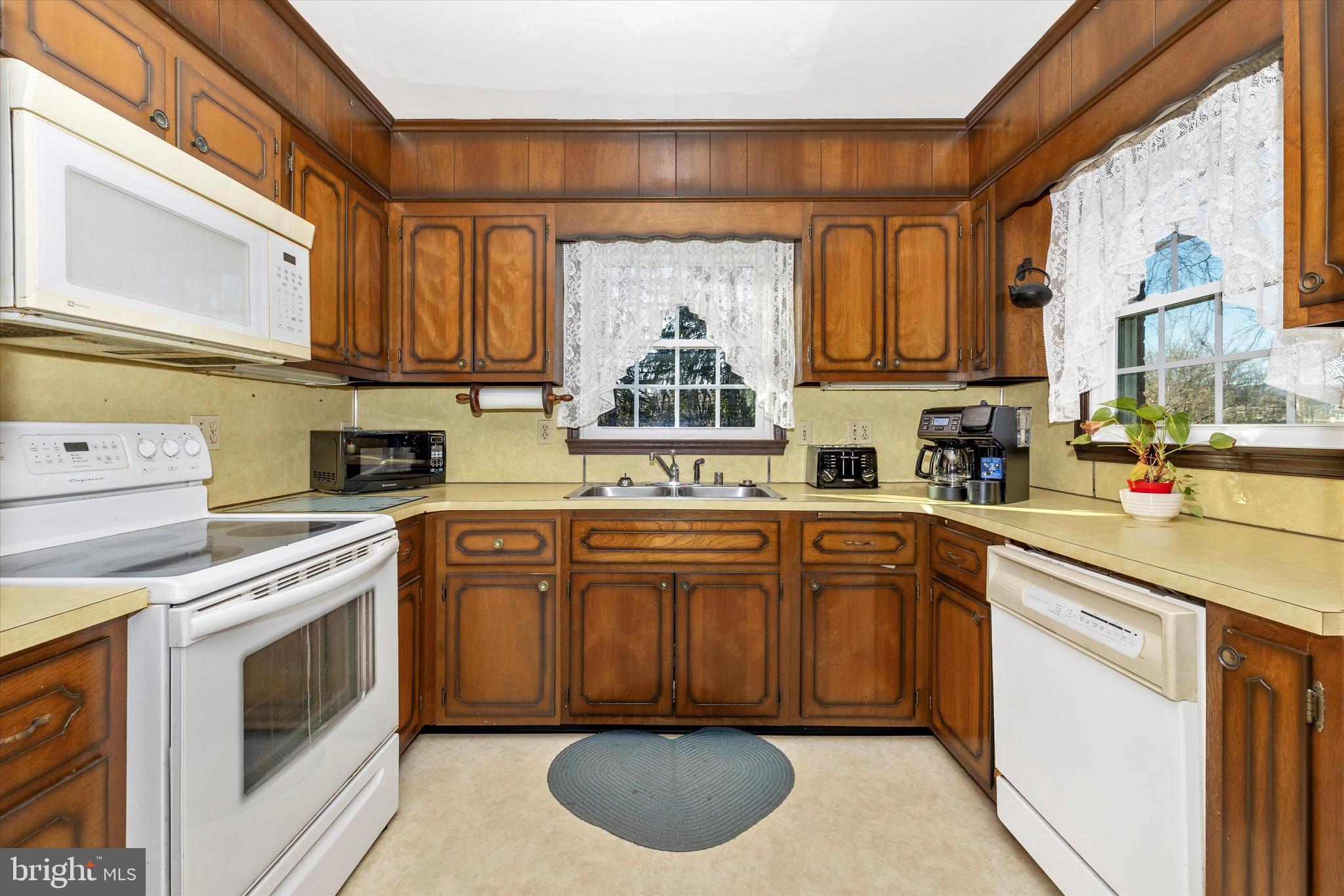 1117 Rocky Springs Rd