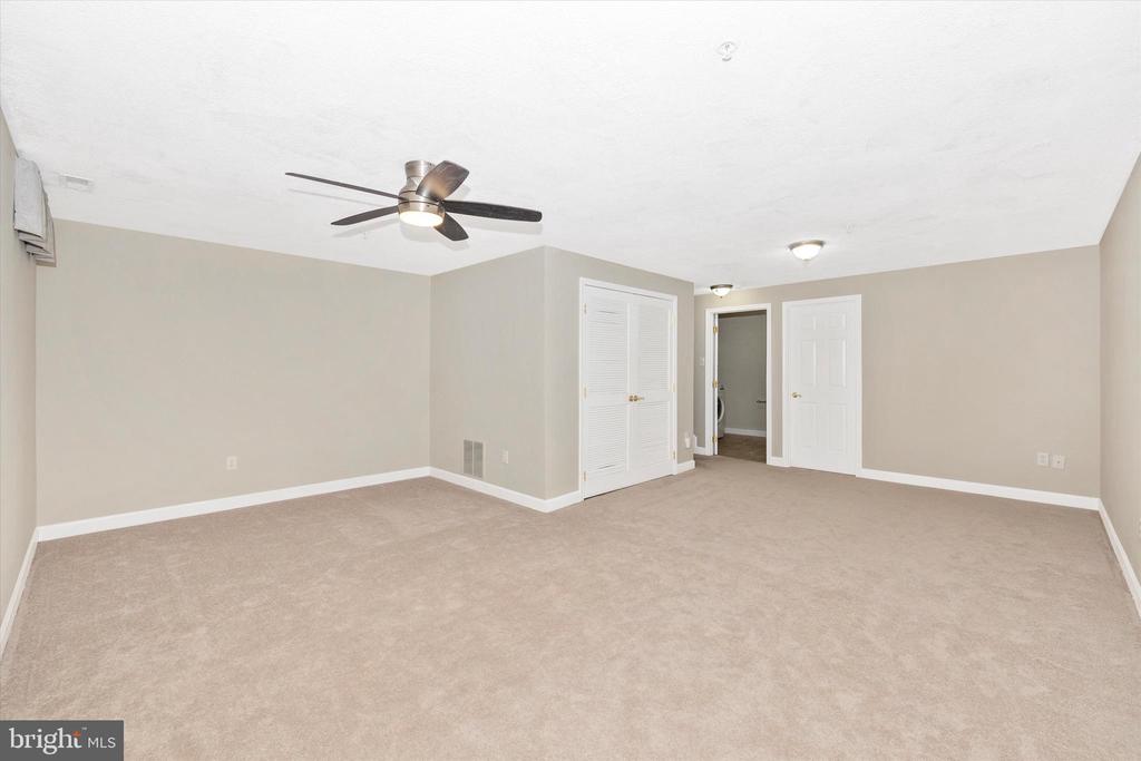 6313 Towncrest Ct