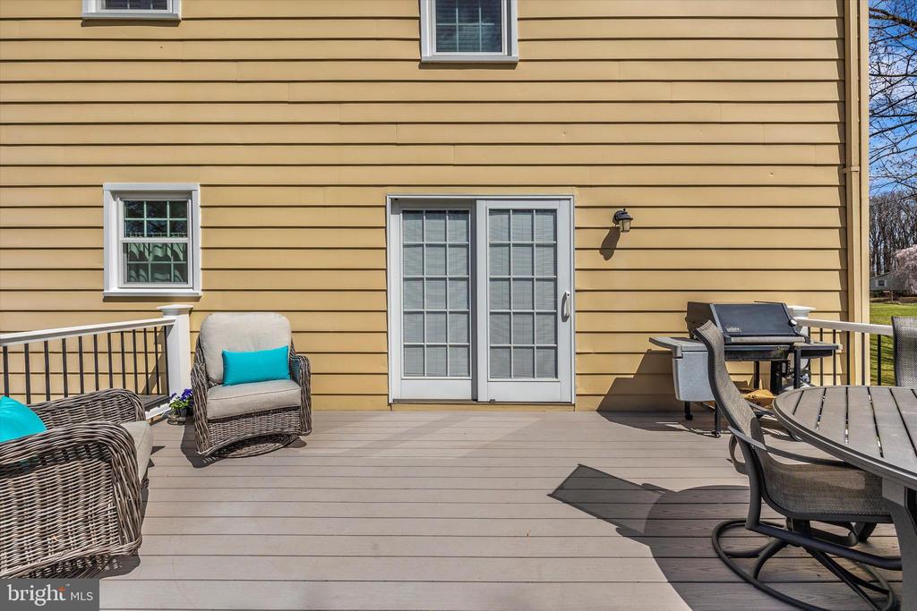 8611 Burnt Hickory Cir
