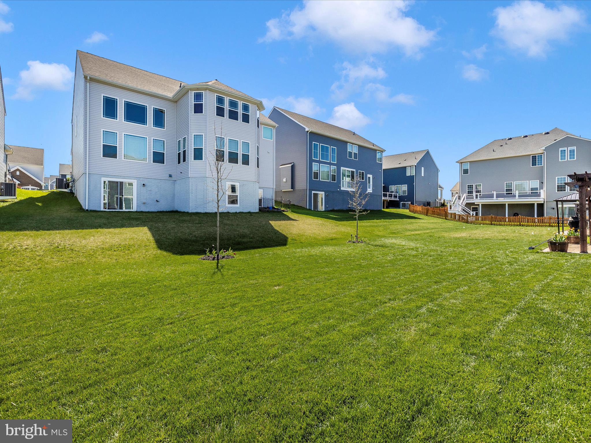 5816 Hawk Ridge Rd