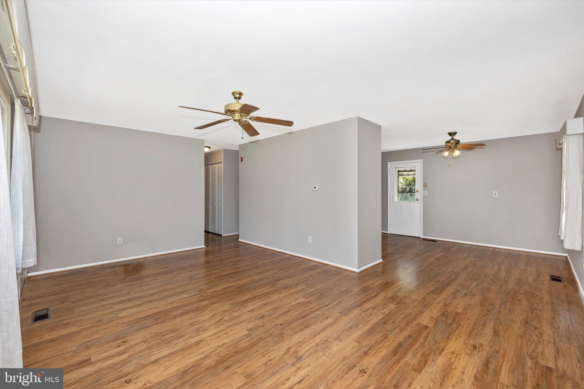 304 Canberra Ct