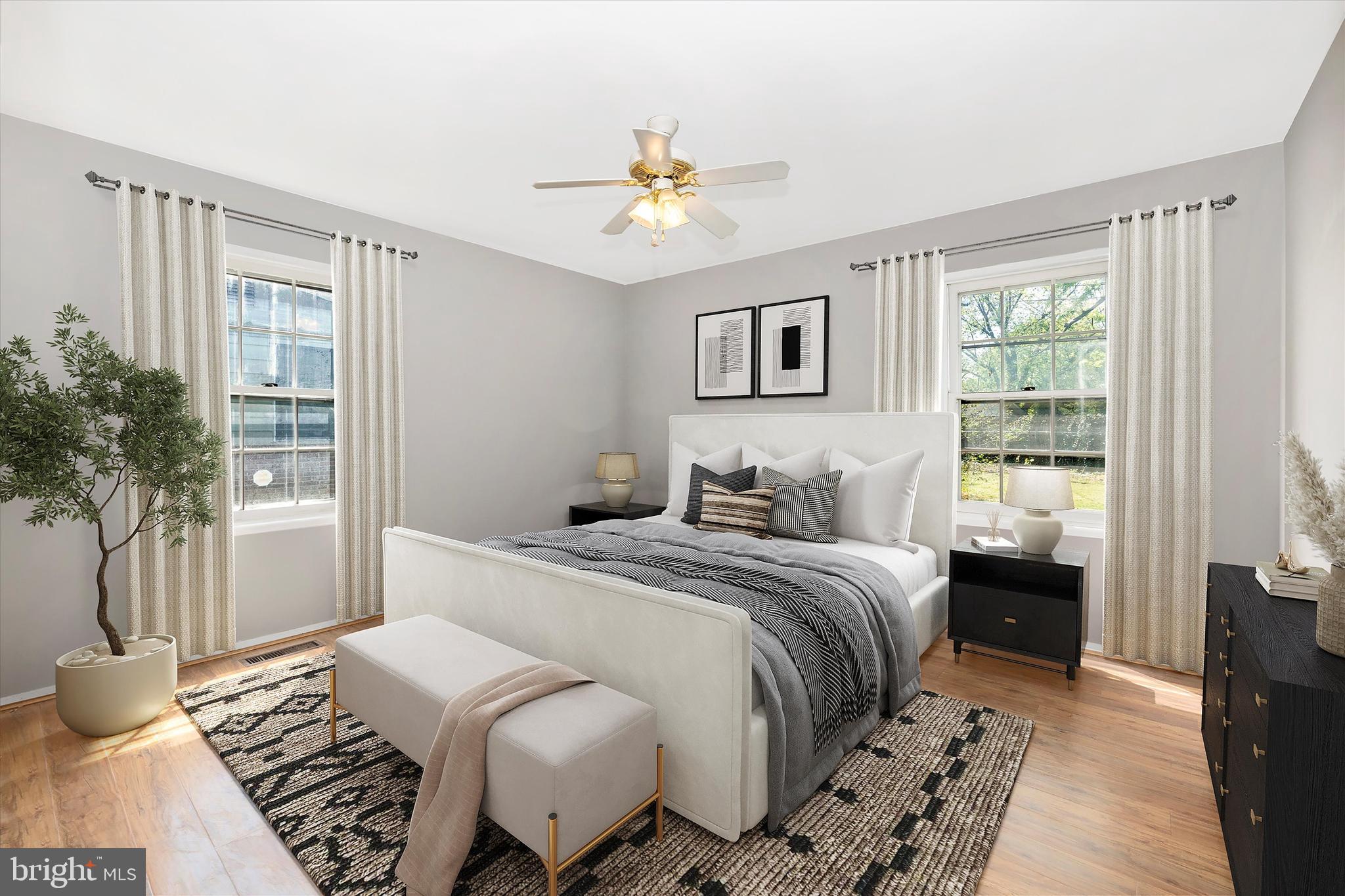 304 Canberra Ct