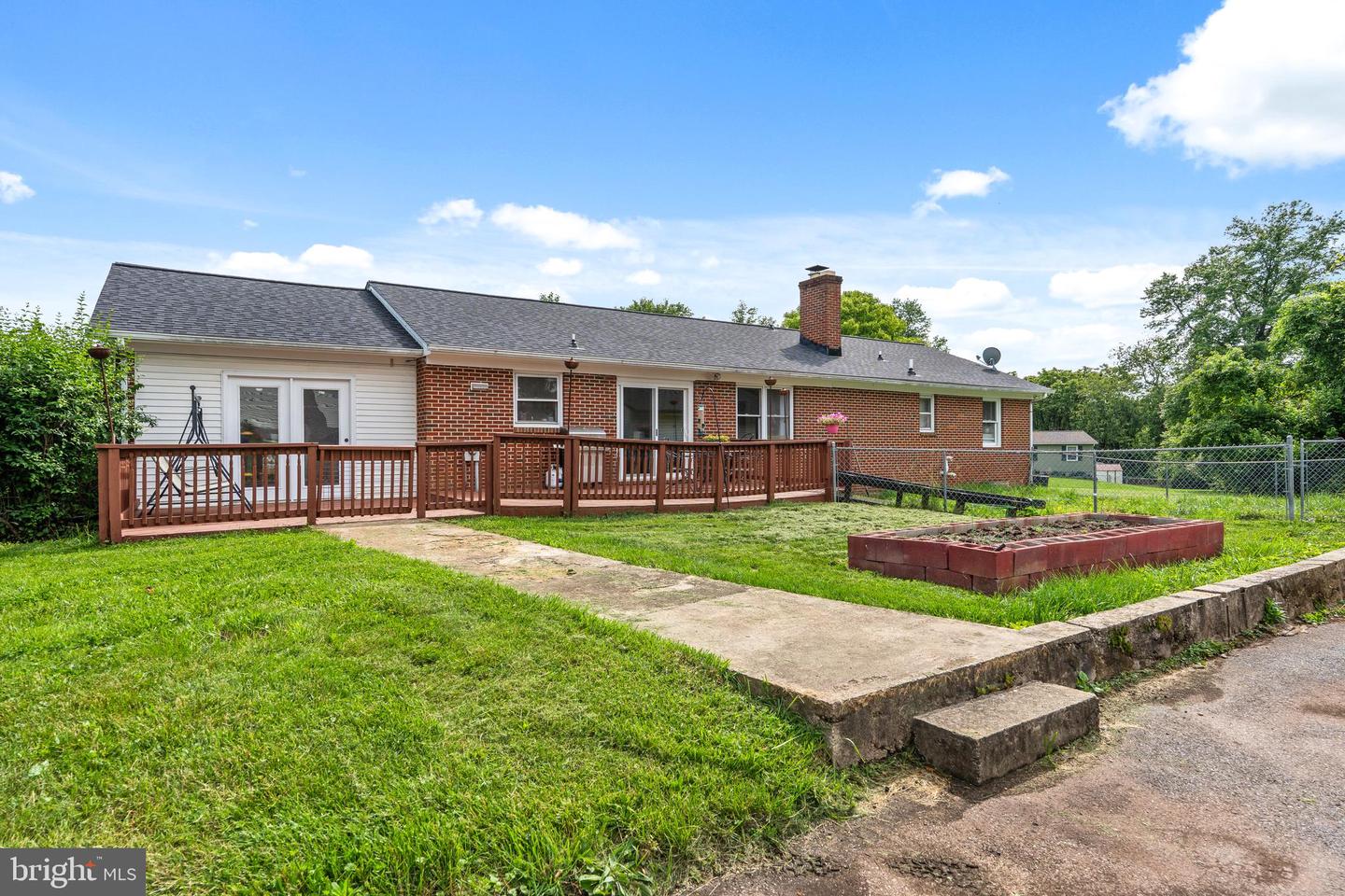 5598 Dover Ct