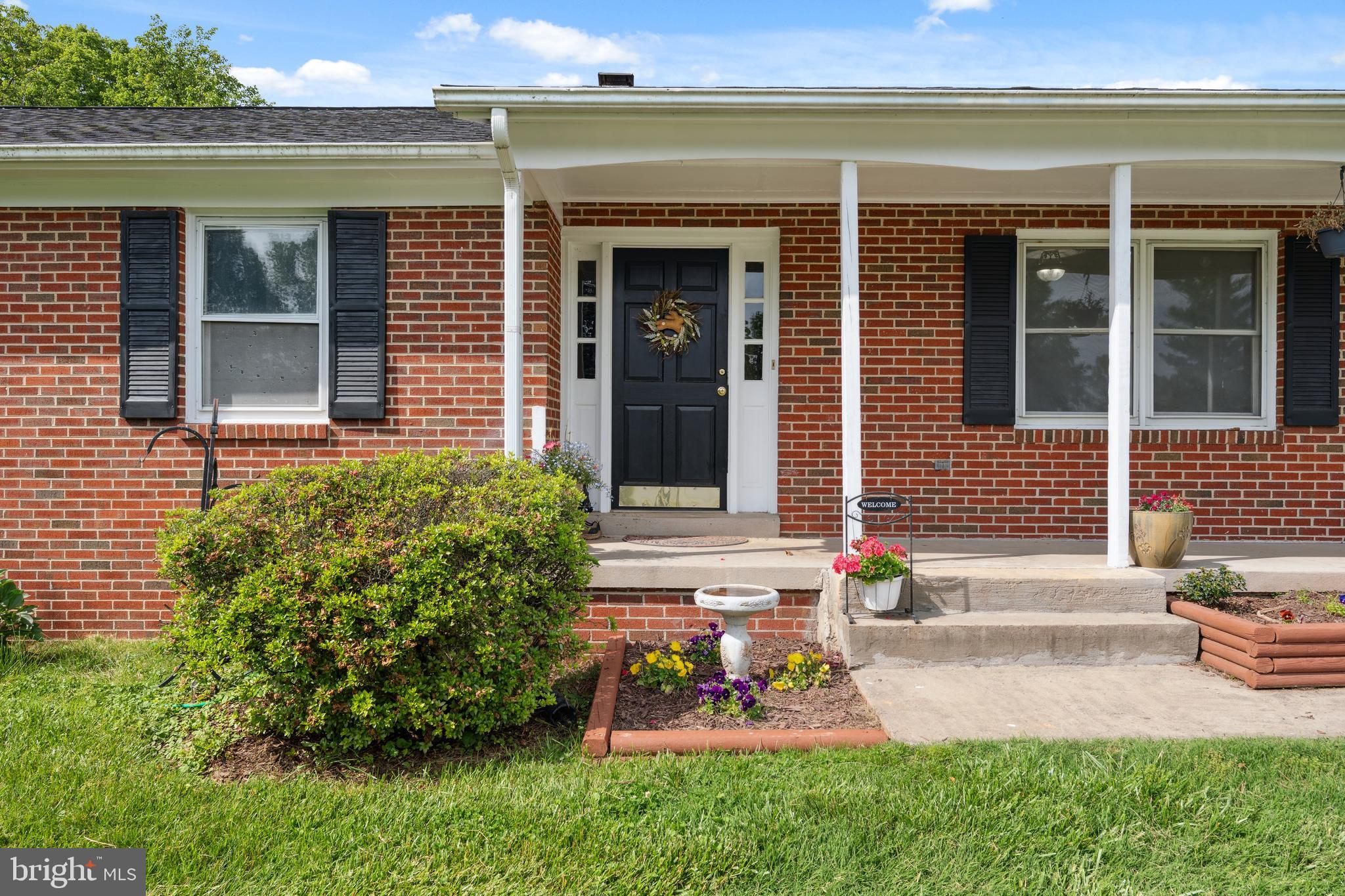 5598 Dover Ct