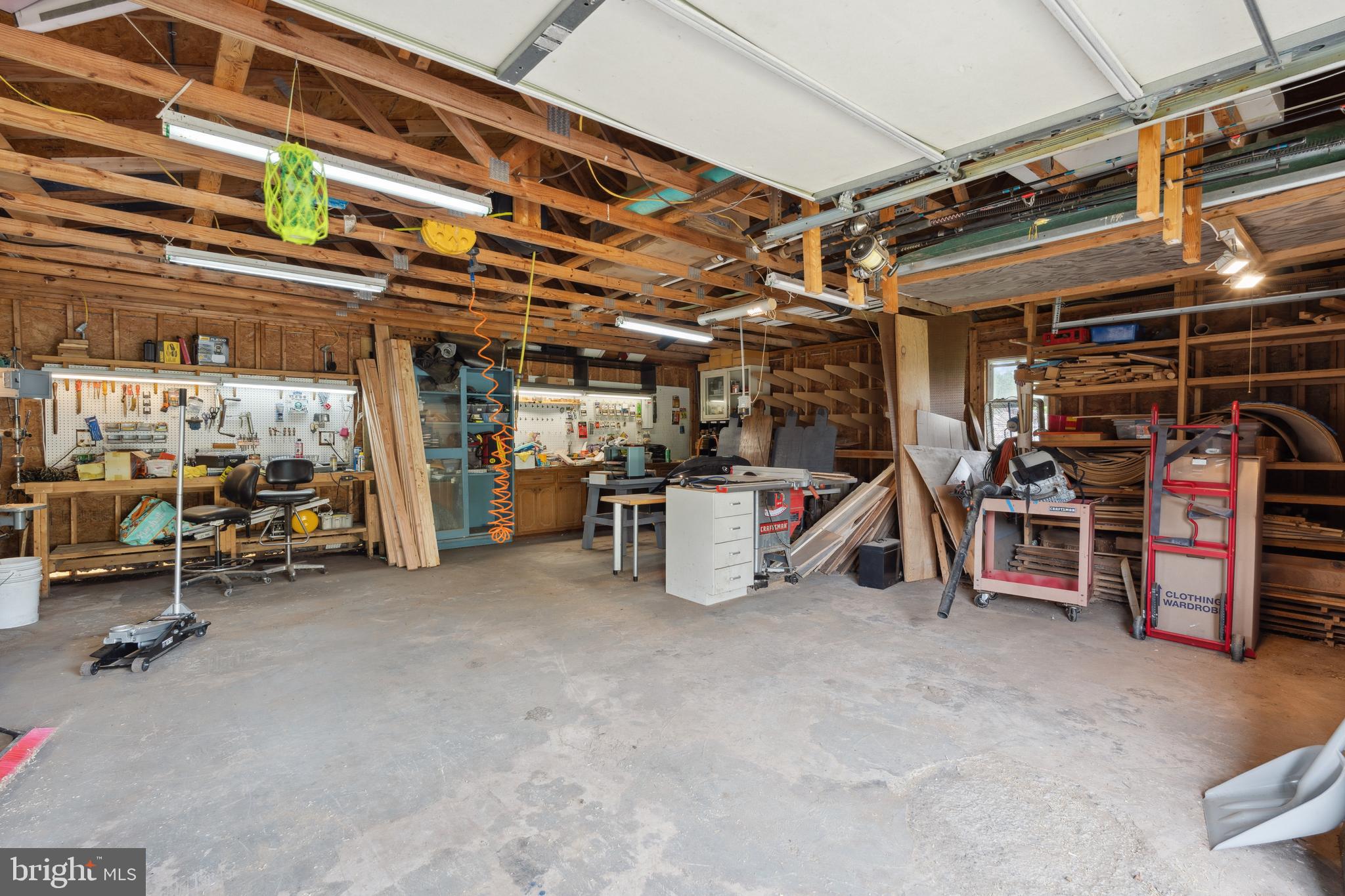 5598 Dover Ct