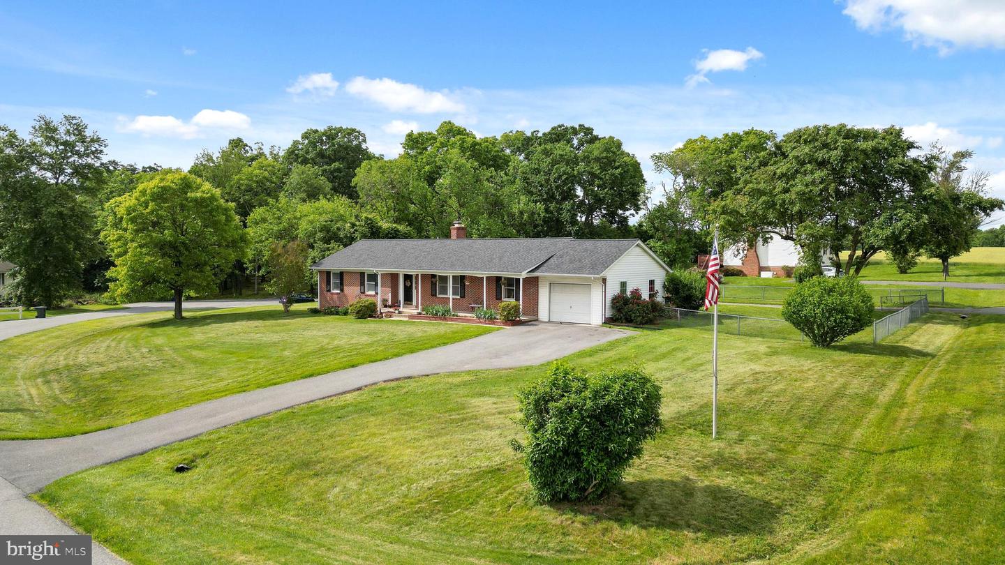 5598 Dover Ct