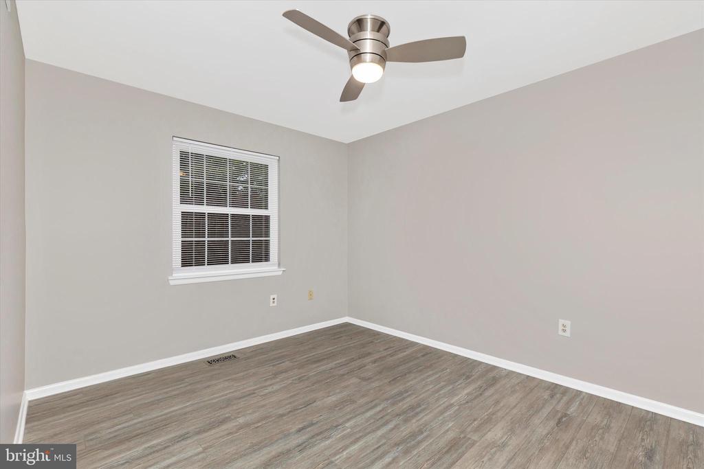 5844 Holly Hock Pl