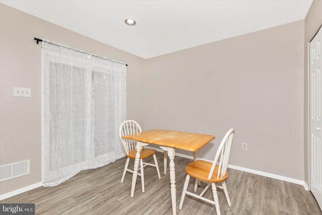 5844 Holly Hock Pl