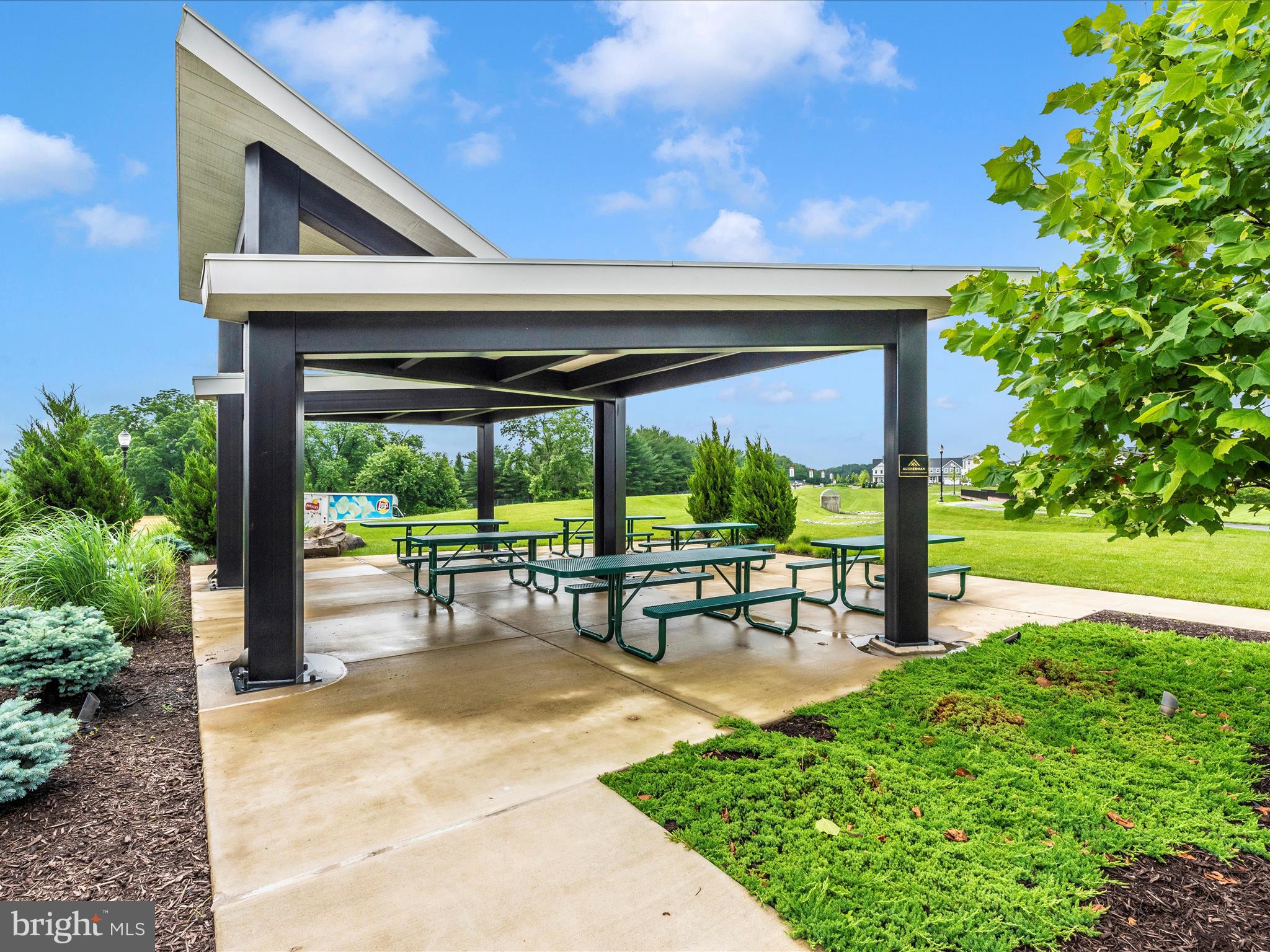 1426 Clingmans Dome Dr Dr