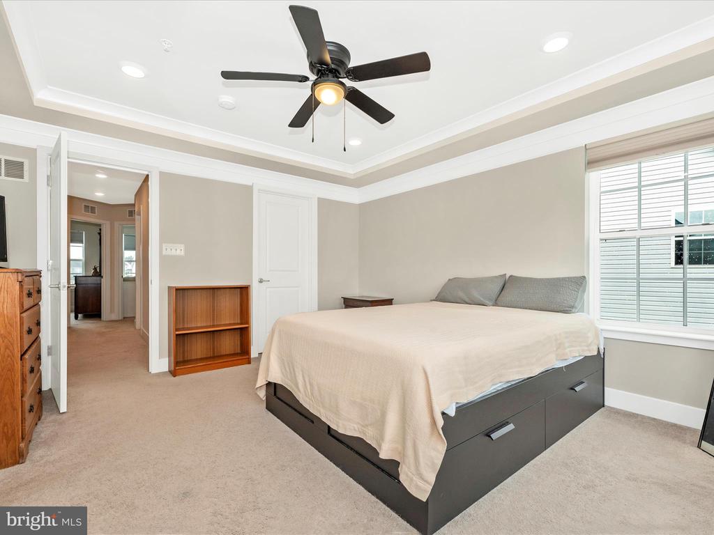 1426 Clingmans Dome Dr Dr